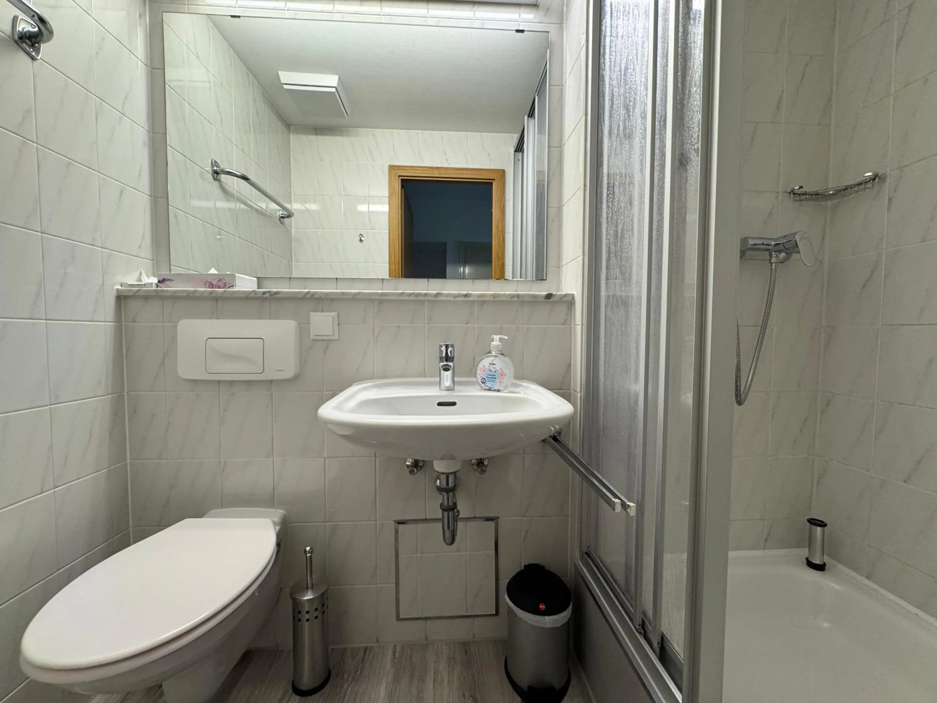 Bathroom in Hotel Hasen Kaufbeuren Allgäu