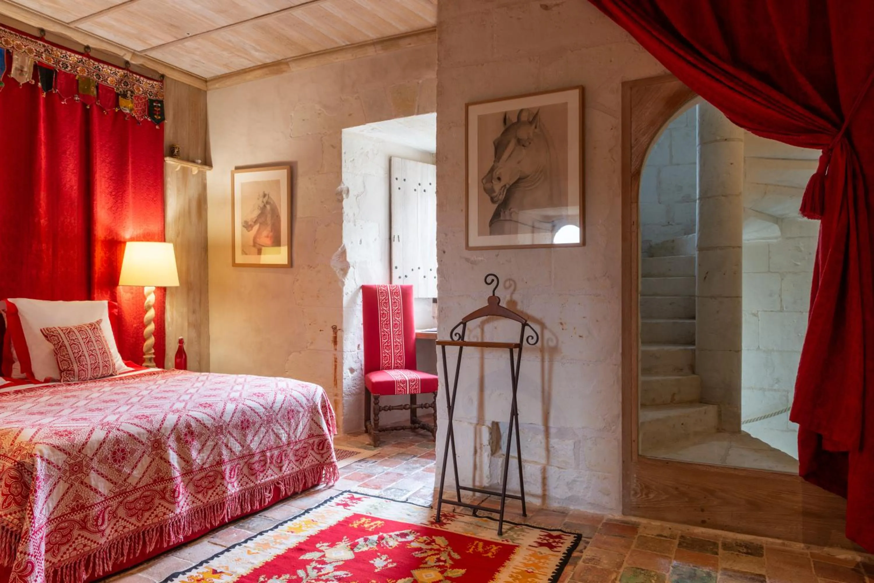 Bedroom, Bed in Hôtel du Château du Rivau
