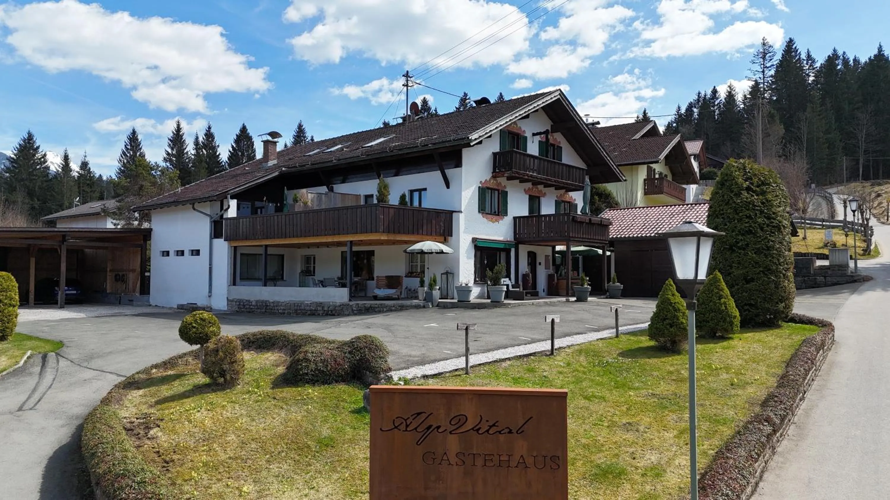 Property building in Gästehaus Alpvital