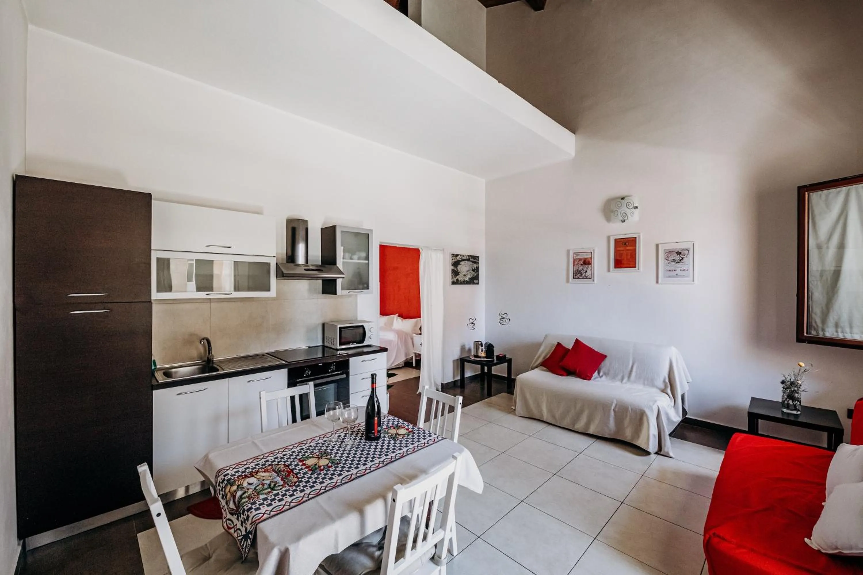 Kitchen or kitchenette in Kyanos Residence