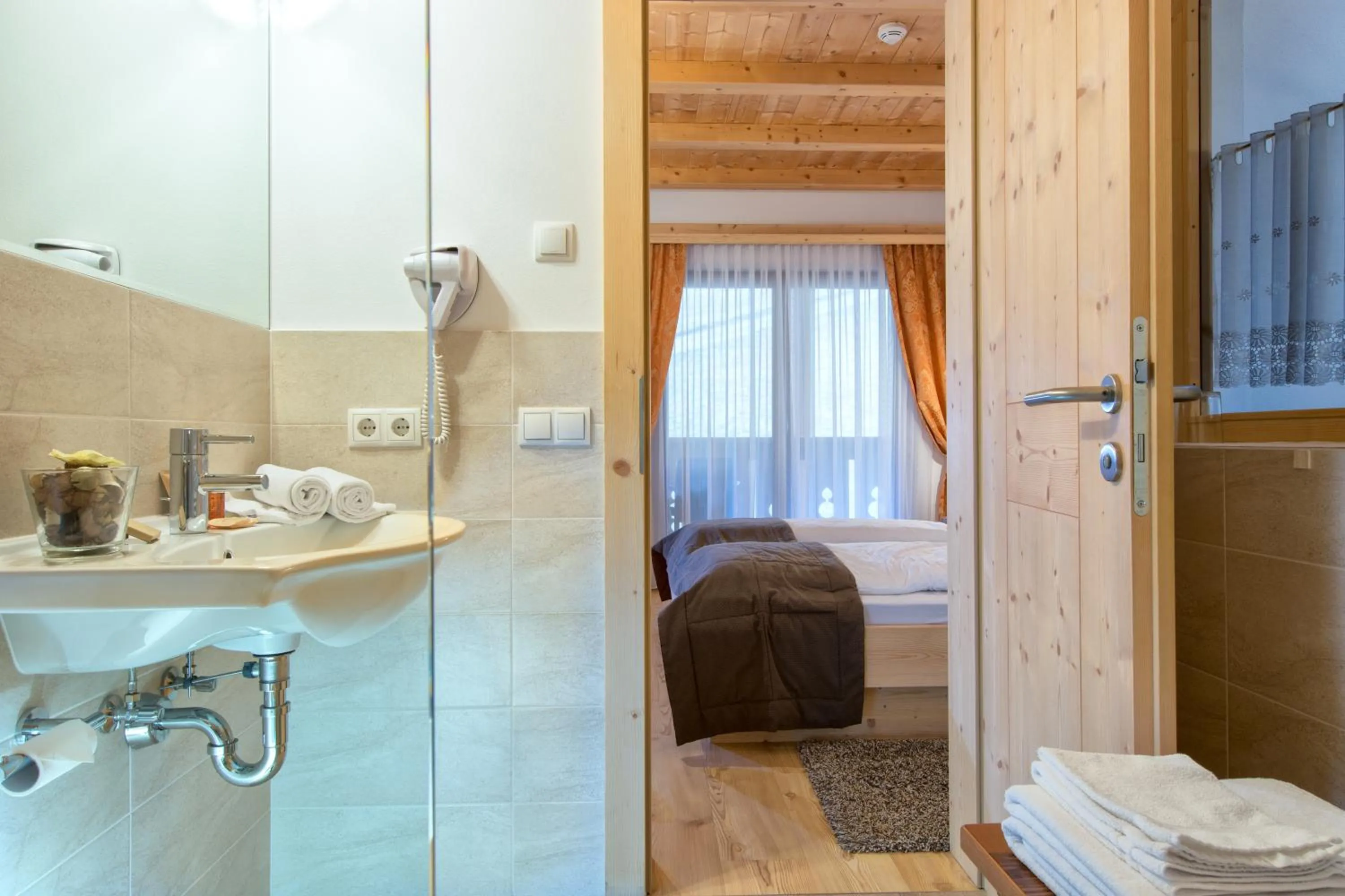 Bathroom in Garni Sunela B&B
