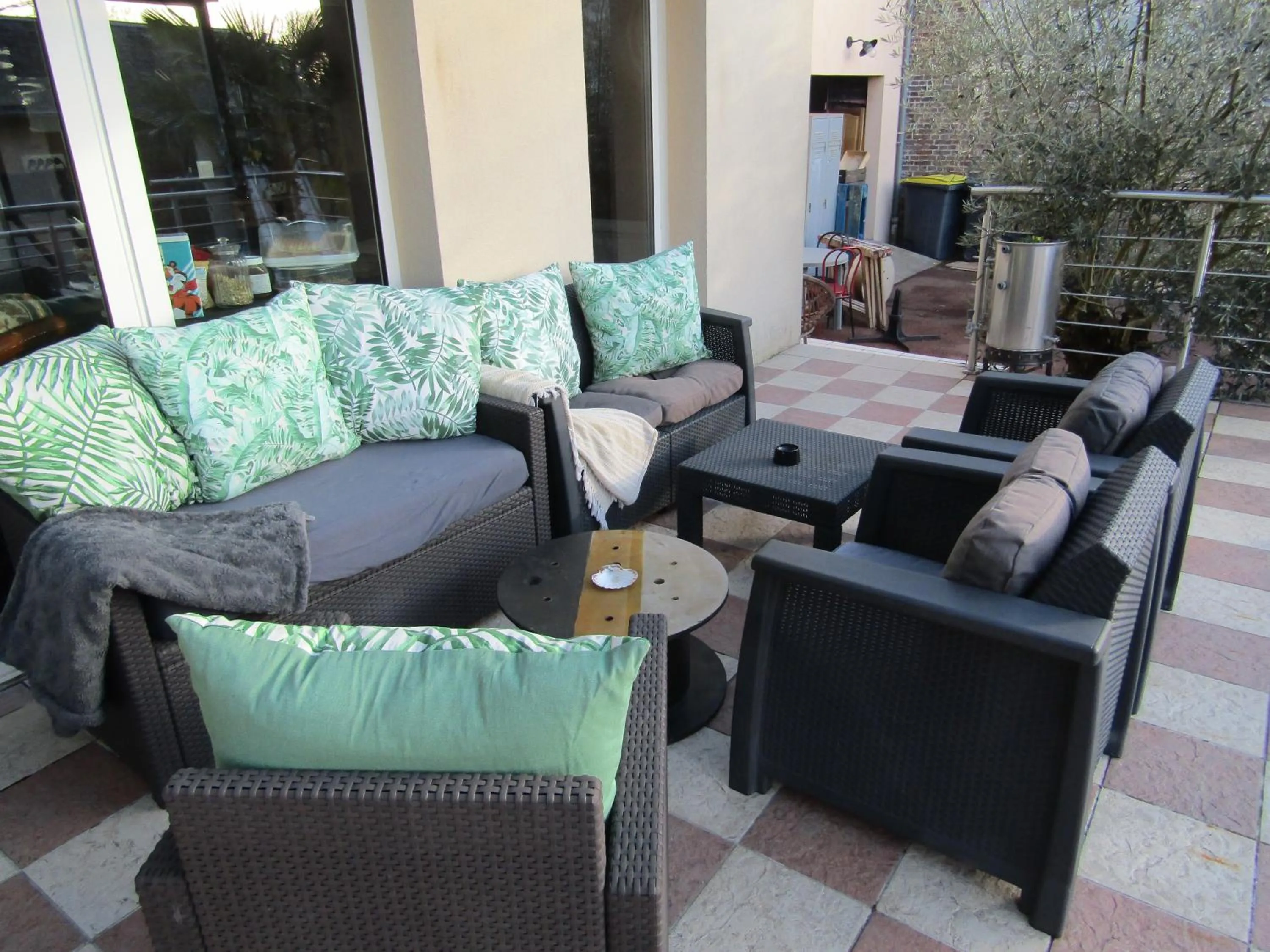 Patio in Au Nid du Thil