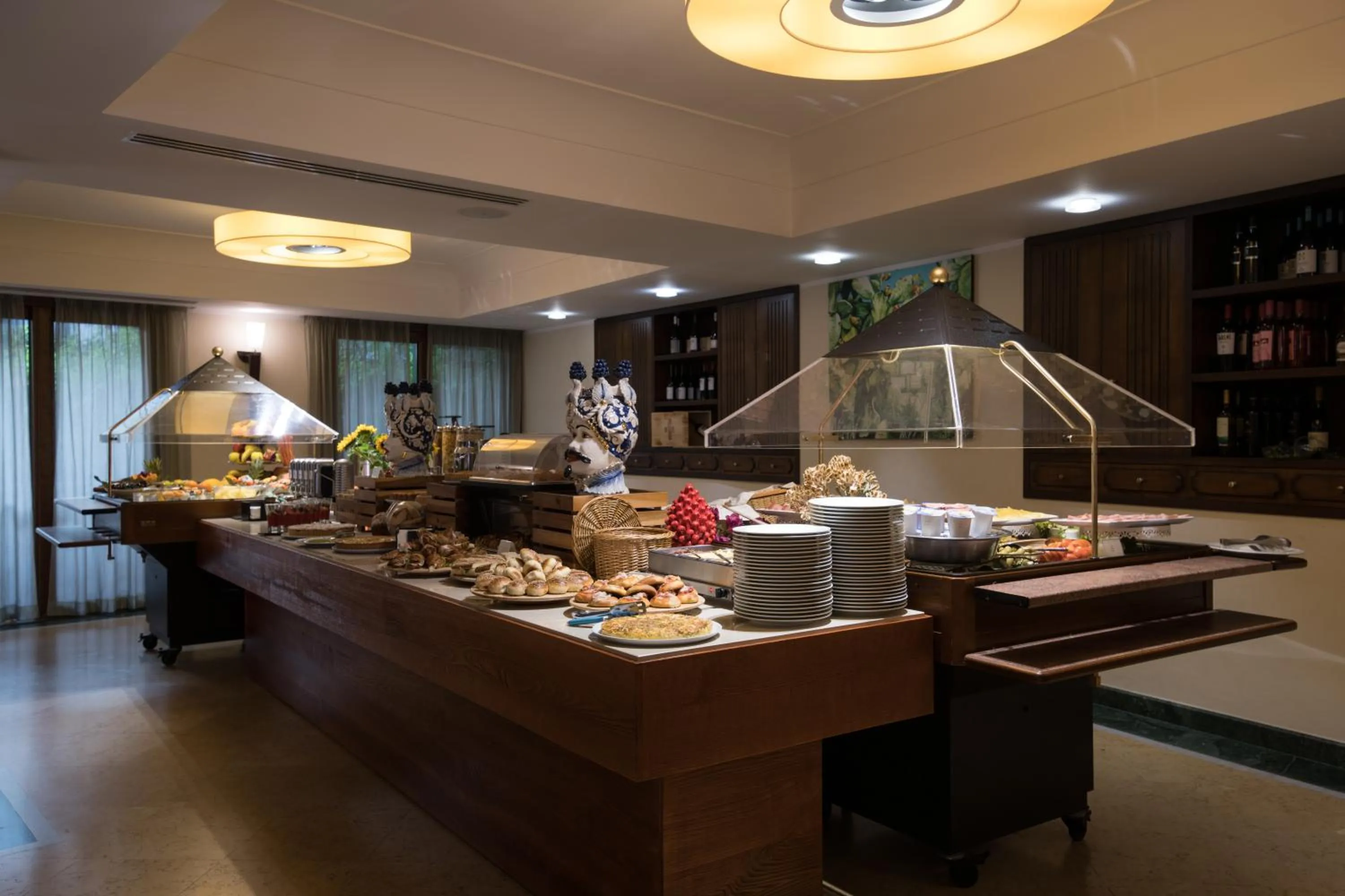 Breakfast in Artemis Hotel