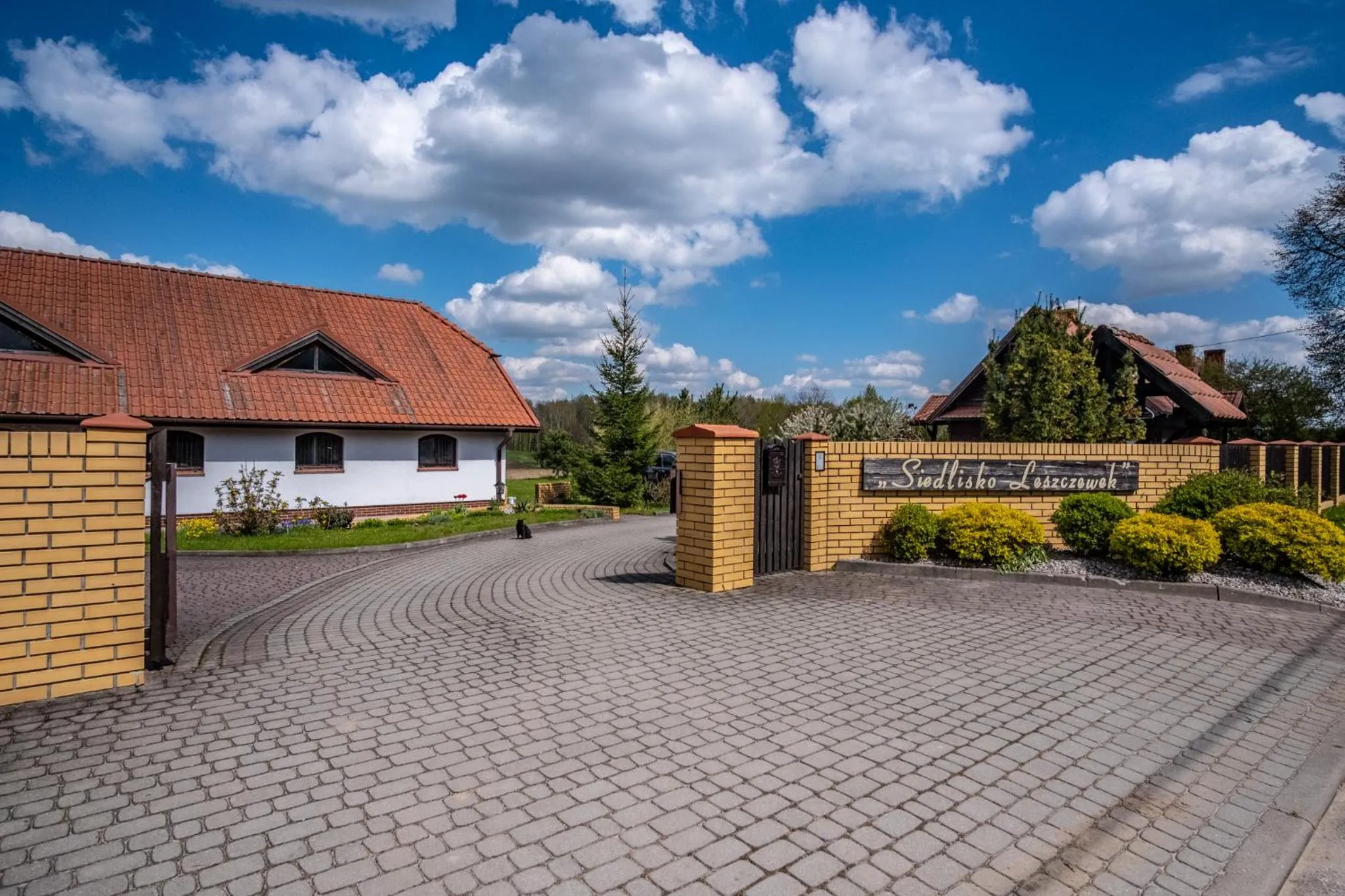 Property building in Siedlisko Leszczewek