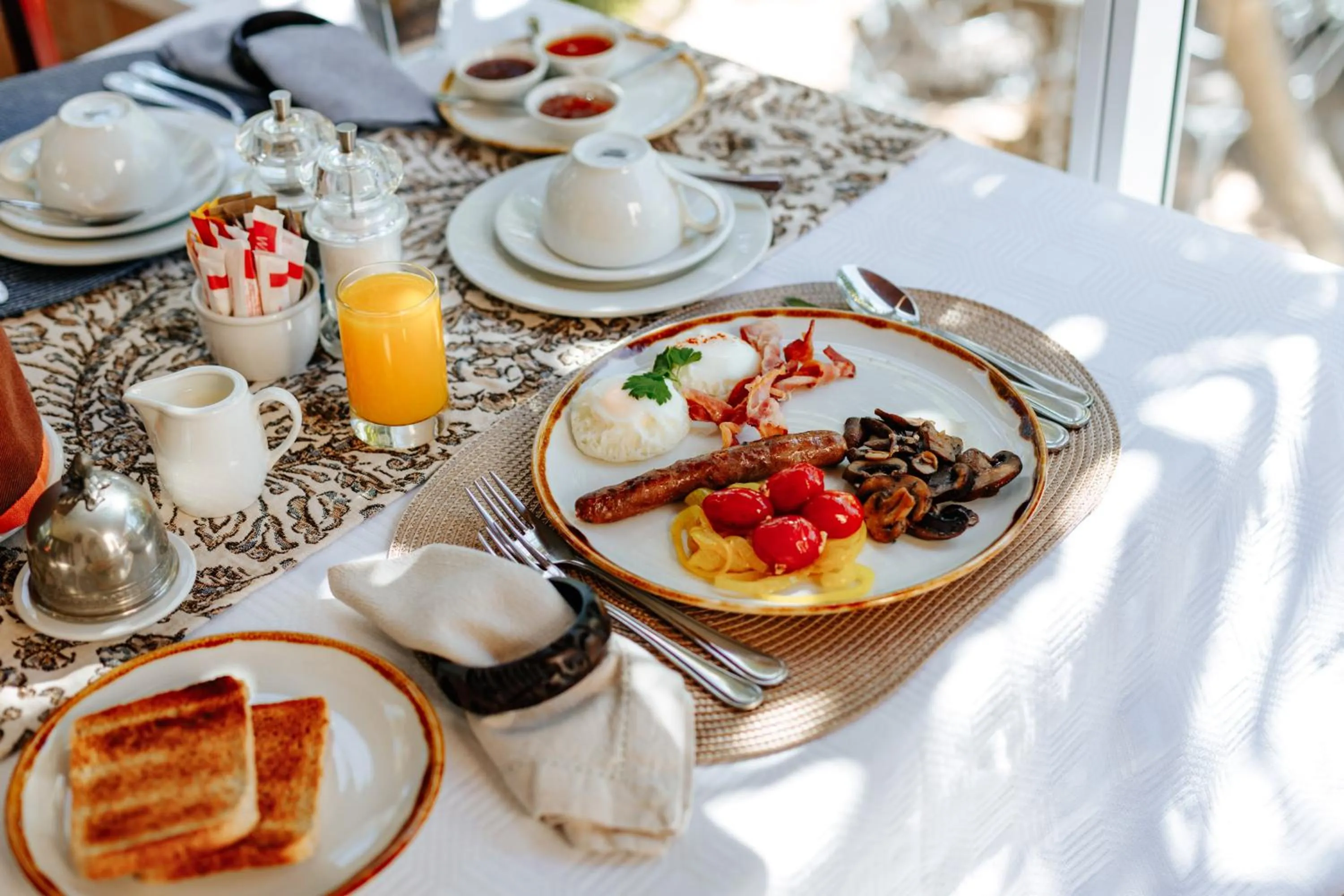 Food in Carmichael House Boutique Hotel