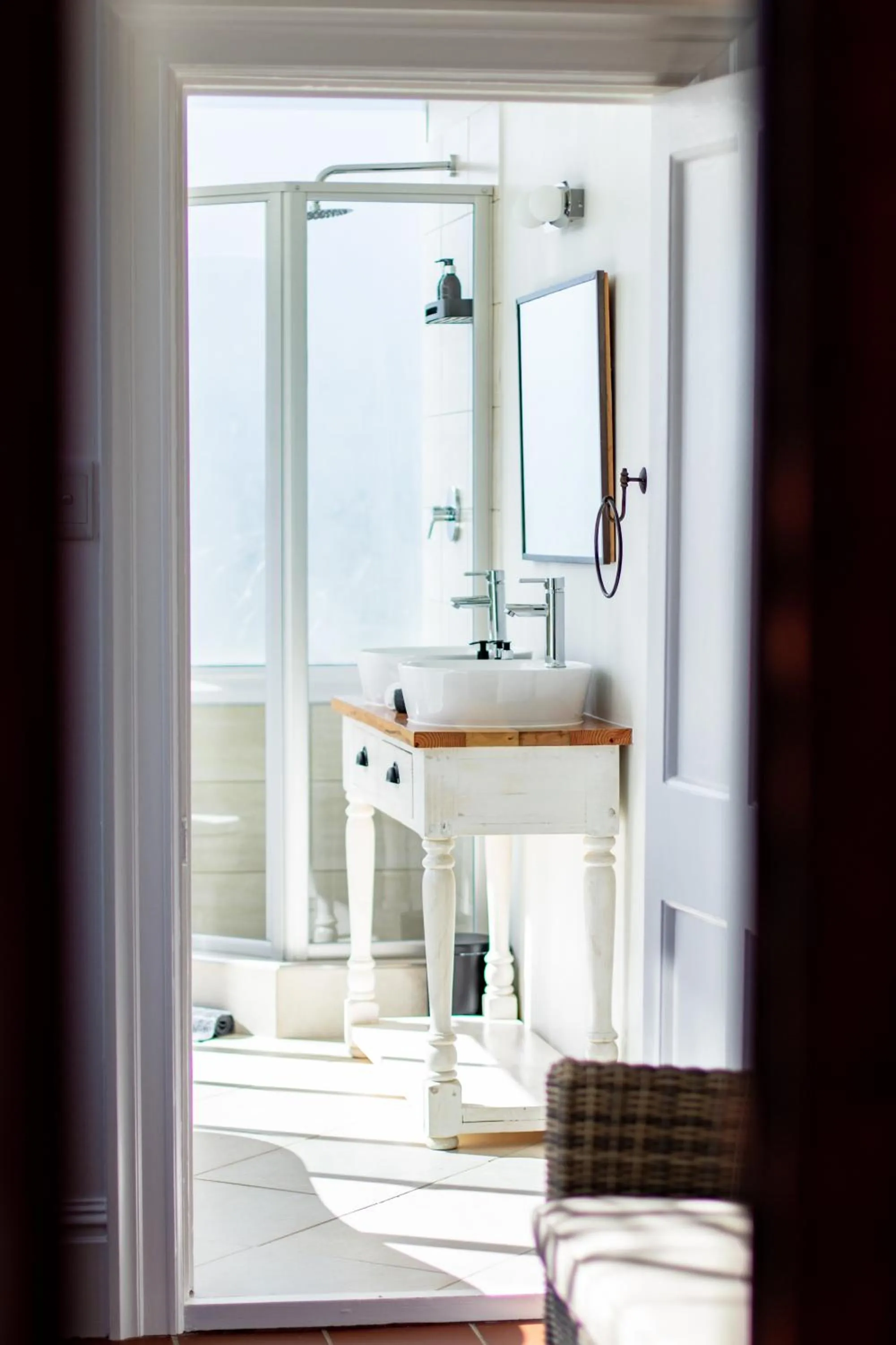 Toilet in Carmichael House Boutique Hotel