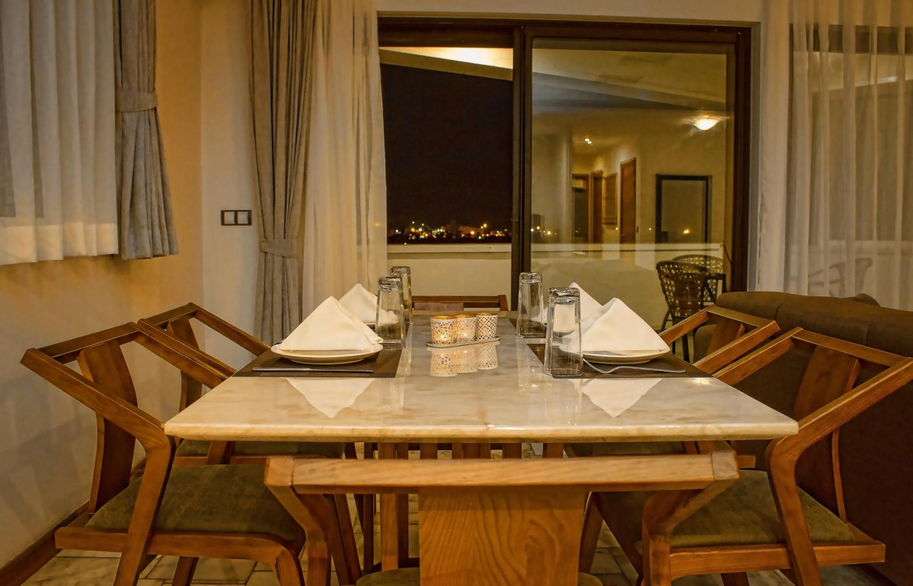 Dining area in The Streamliner Hotel Apartment