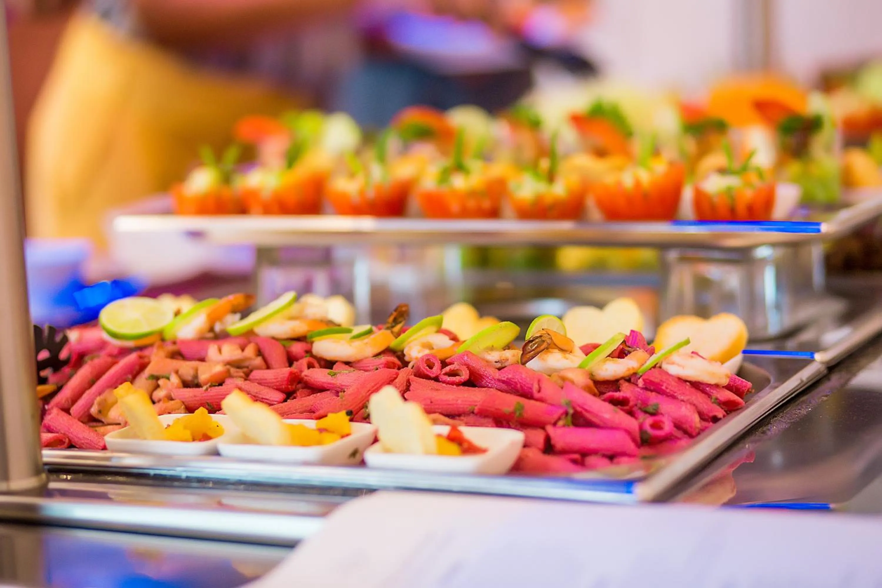 Lunch in The Streamliner Hotel Apartment