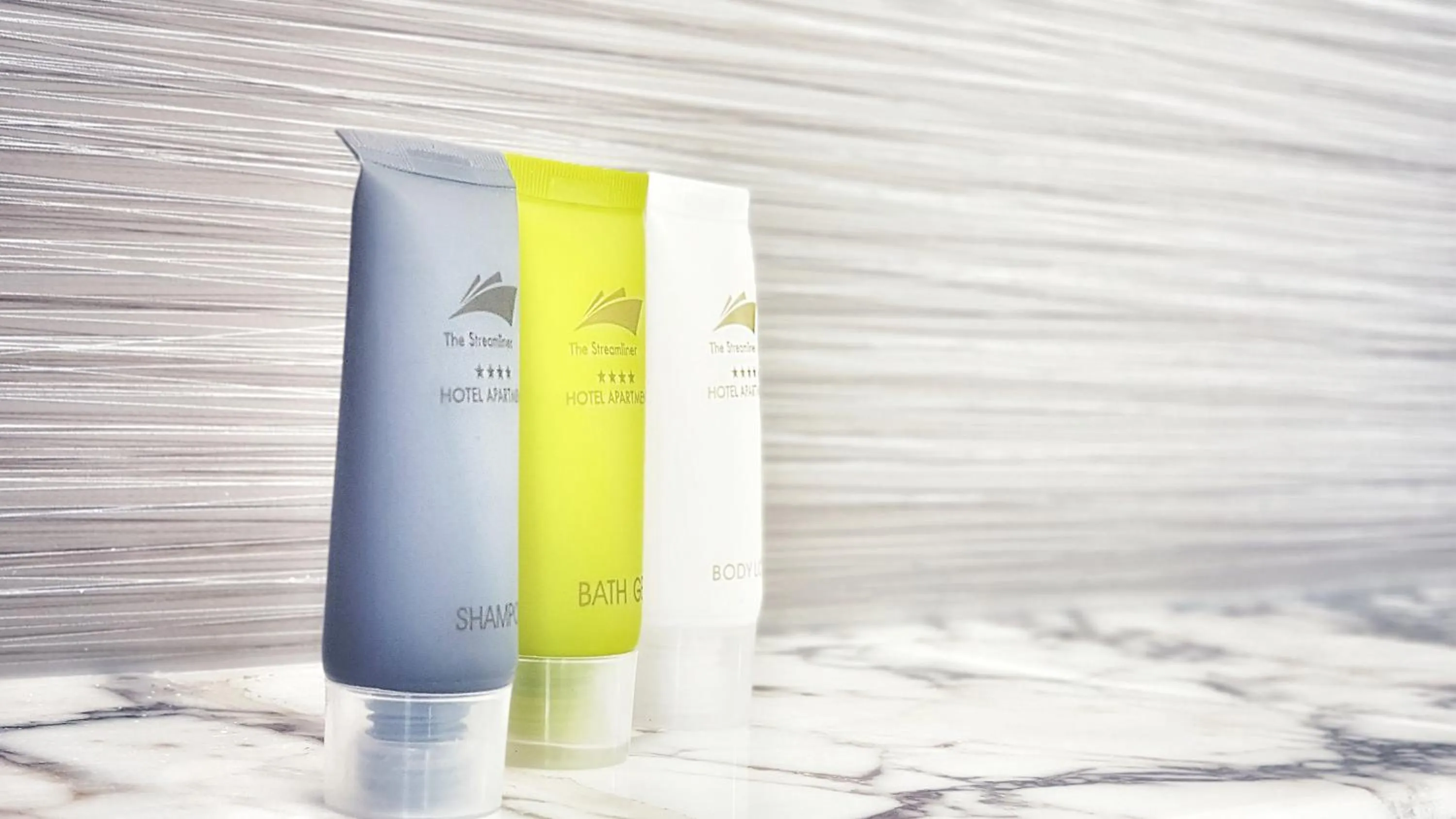 Bathroom in The Streamliner Hotel Apartment