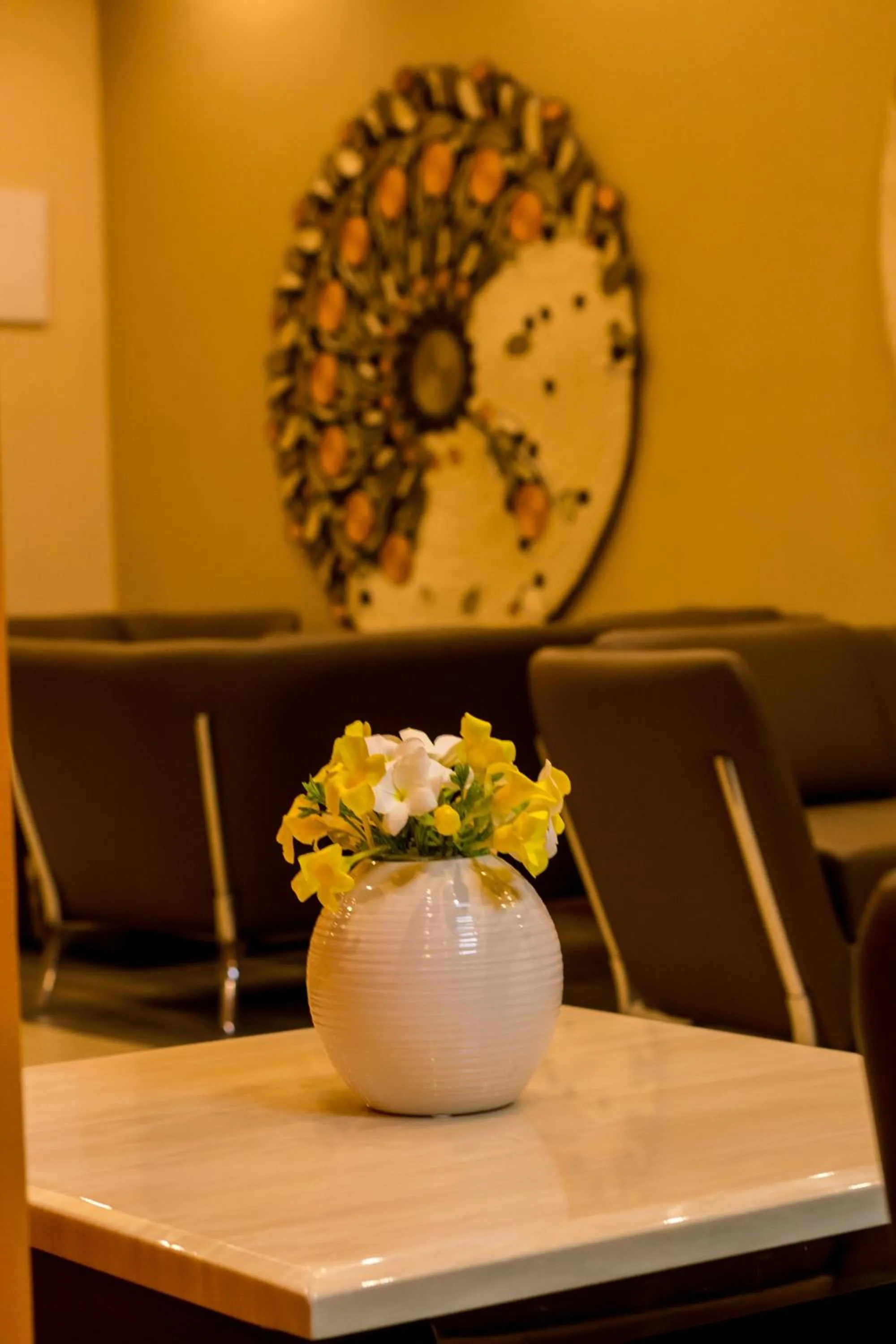 Lobby or reception in The Streamliner Hotel Apartment