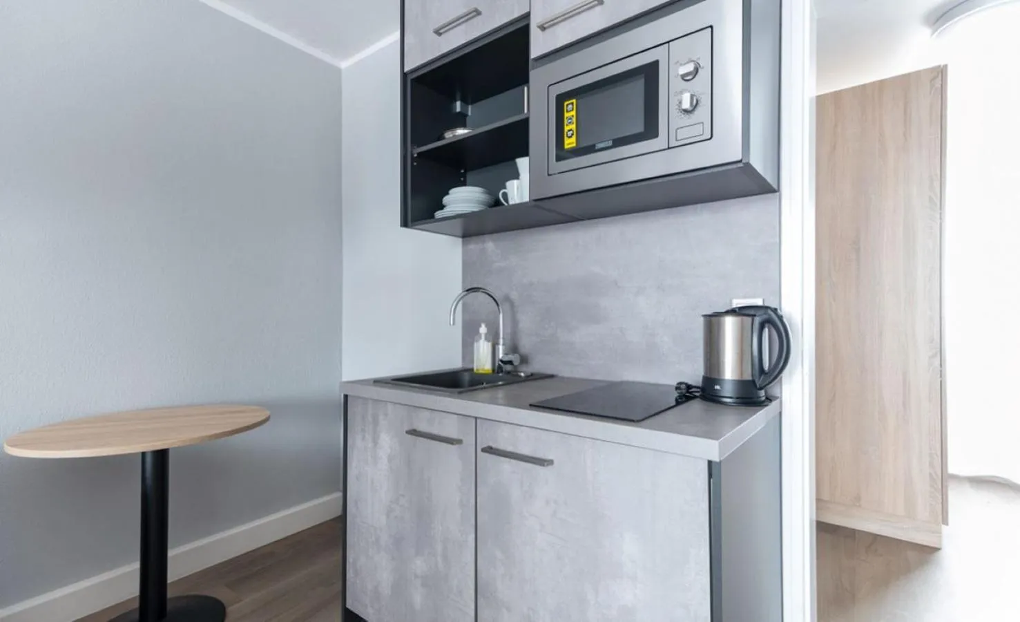 Kitchen or kitchenette in centerroom München City