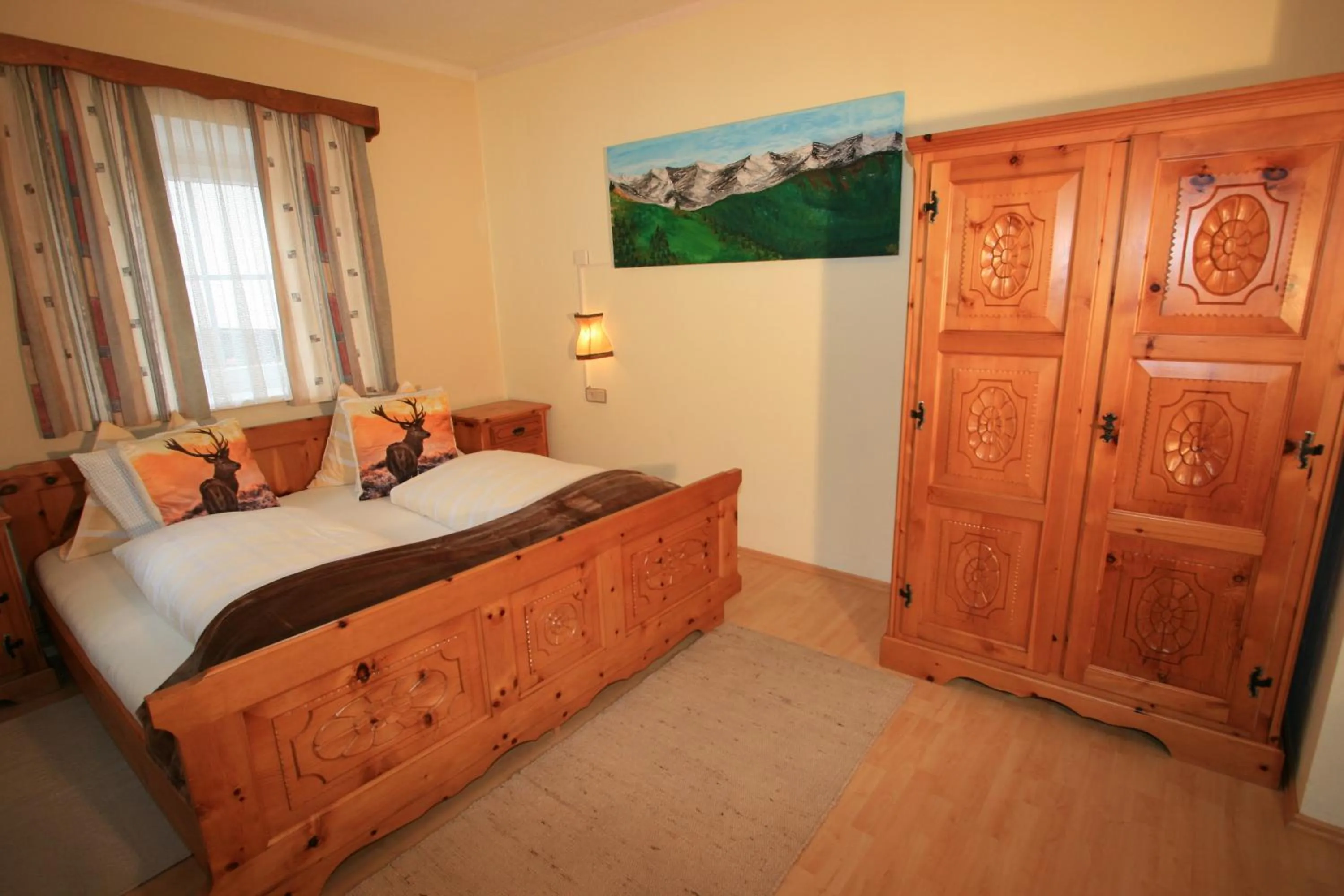 Bed in Hotel Stadlwirt