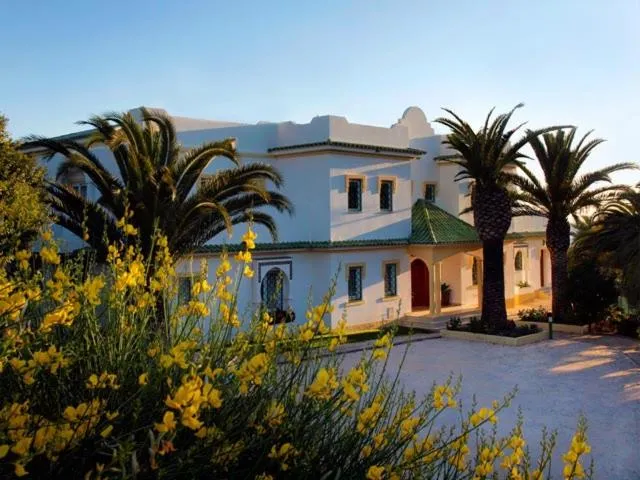 Facade/entrance in Villa Esmeralda
