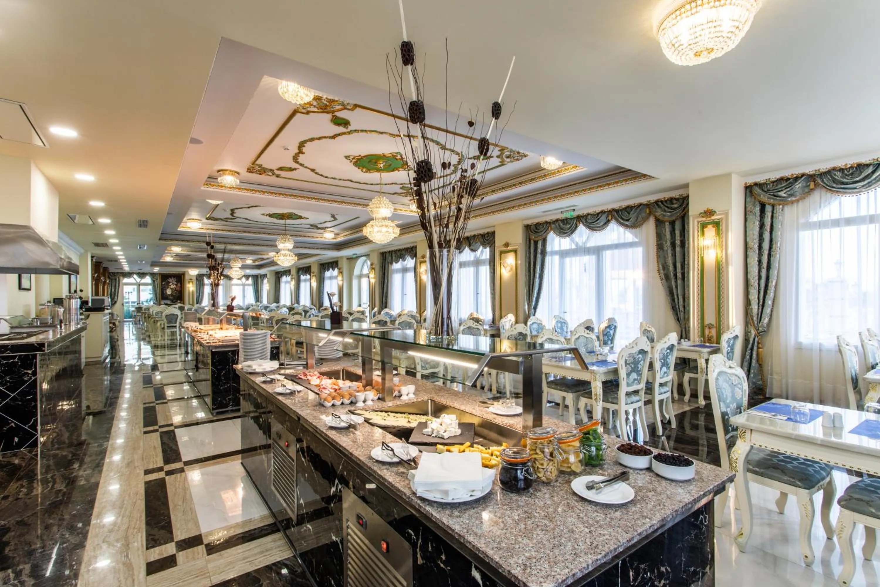 Breakfast in Wellness Santa Hotel - adults plus12