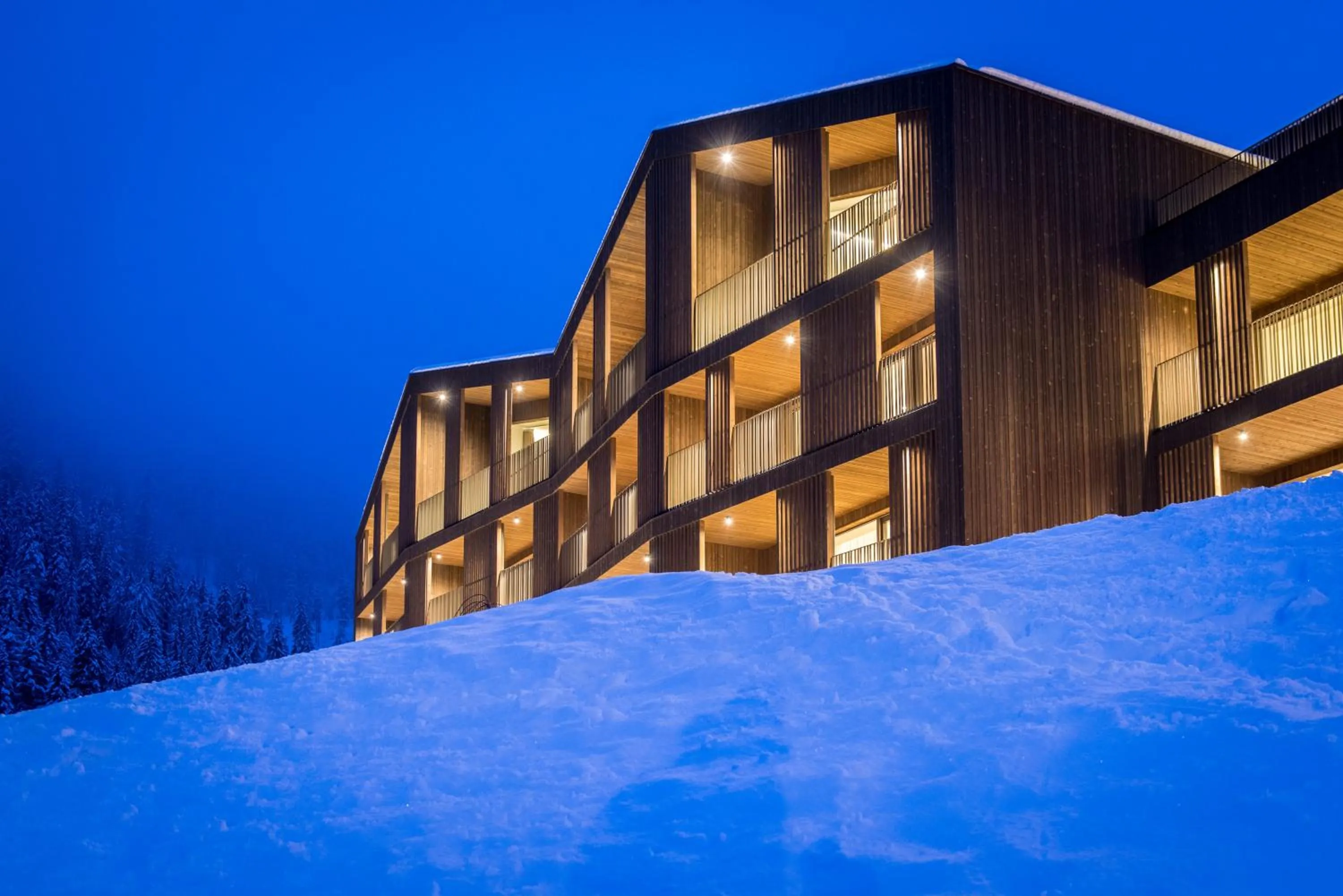 Property building in Mountain Residence Montana