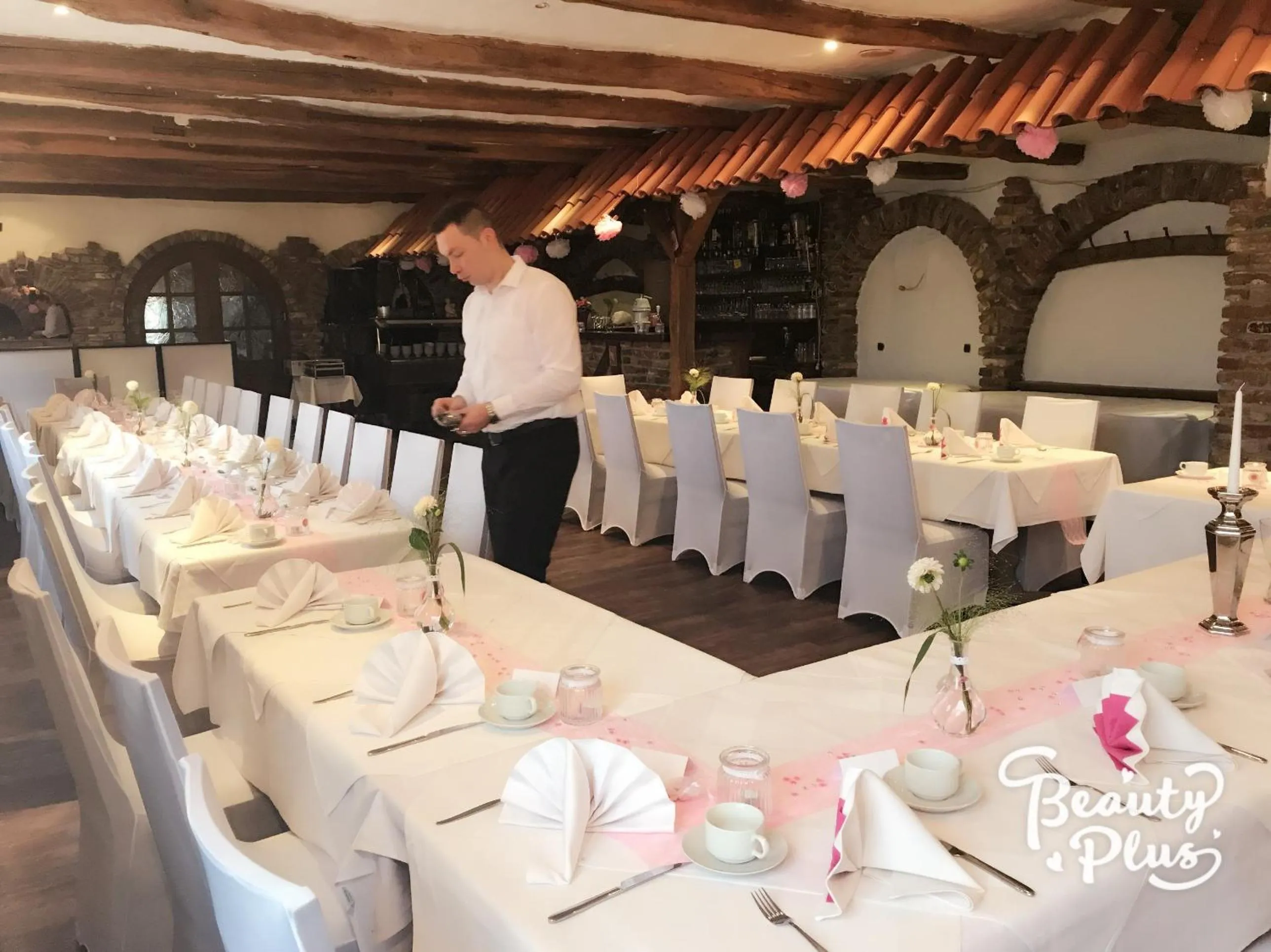 Restaurant/places to eat in Hotel-Restaurant Haus Nattkemper