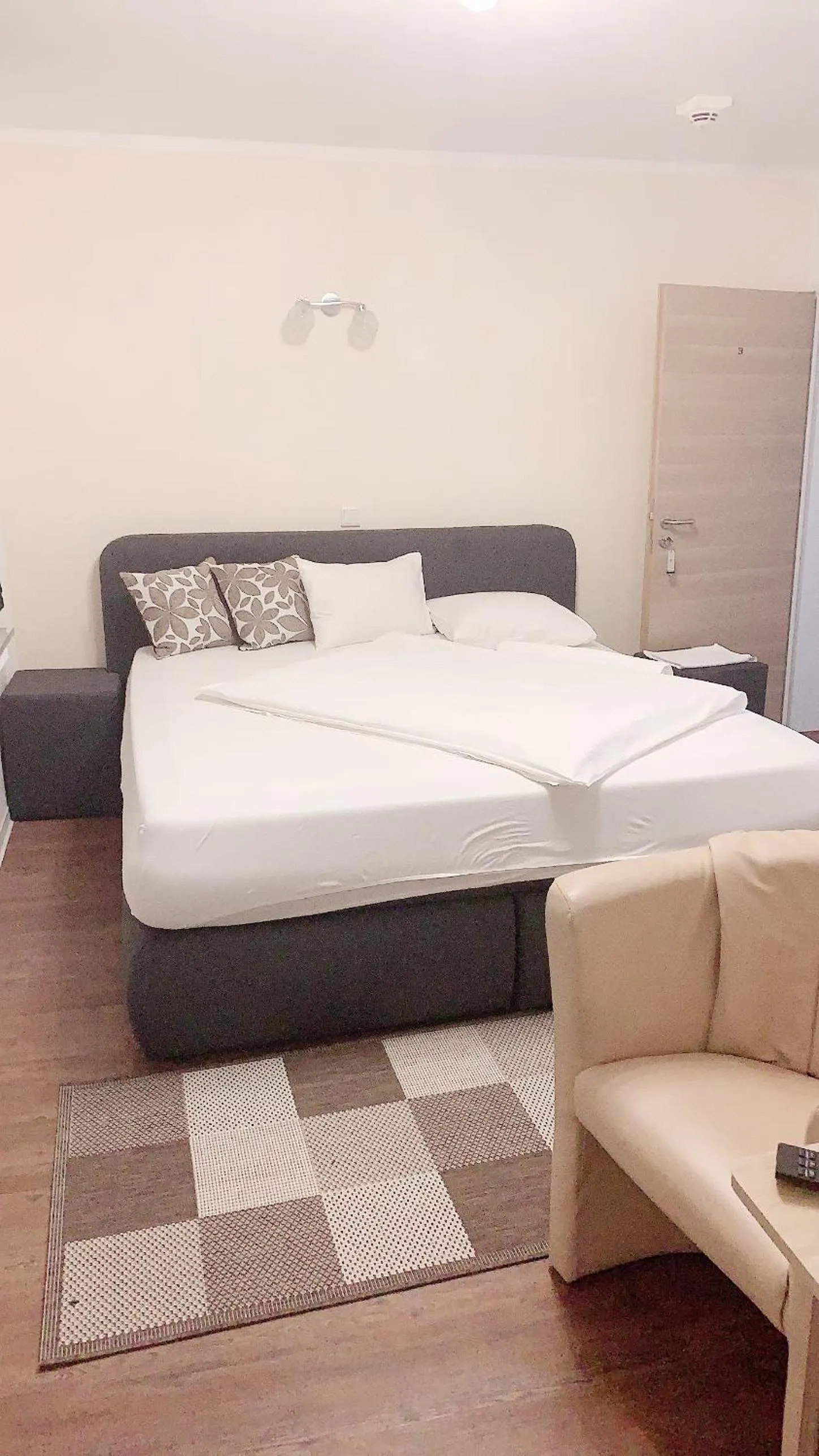 Photo of the whole room, Bed in Hotel-Restaurant Haus Nattkemper