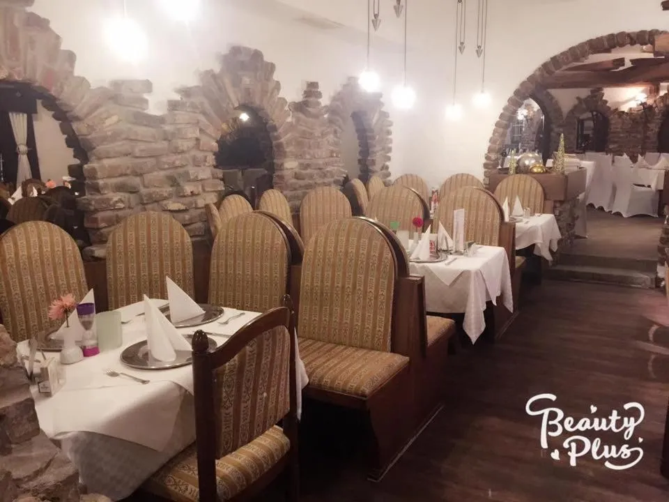 Restaurant/places to eat in Hotel-Restaurant Haus Nattkemper