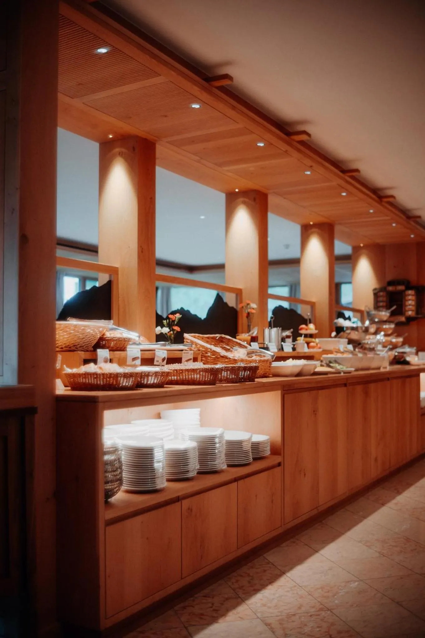 Restaurant/places to eat in Hotel Austria