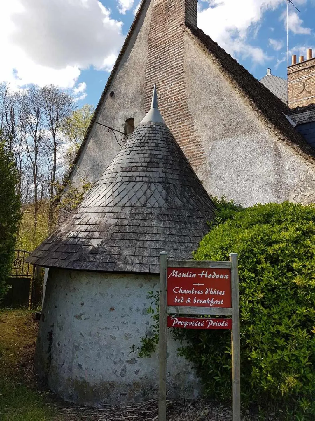 Le Moulin Hodoux
