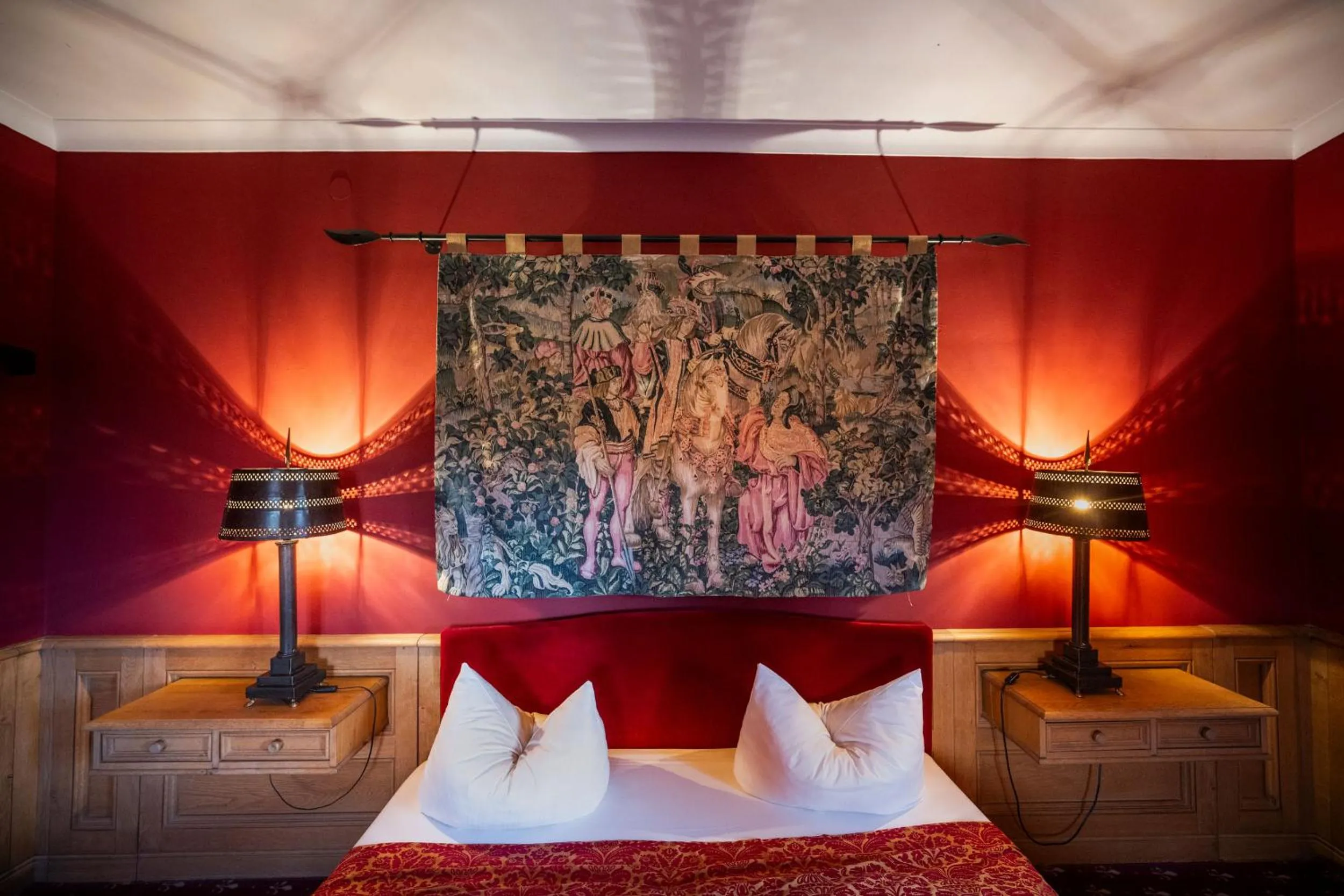 Photo of the whole room, Bed in Burg Rabenstein