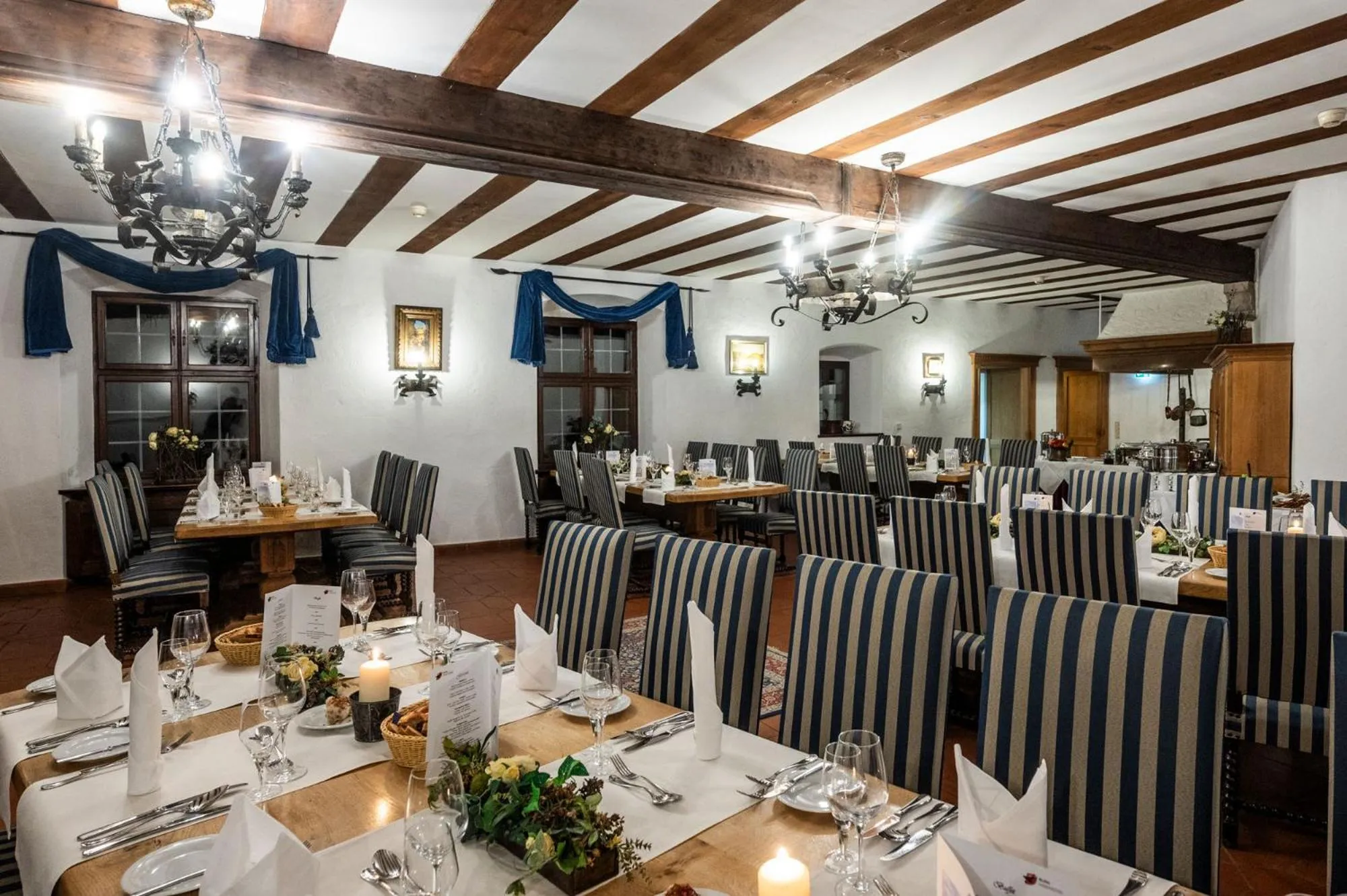 Restaurant/places to eat in Burg Rabenstein