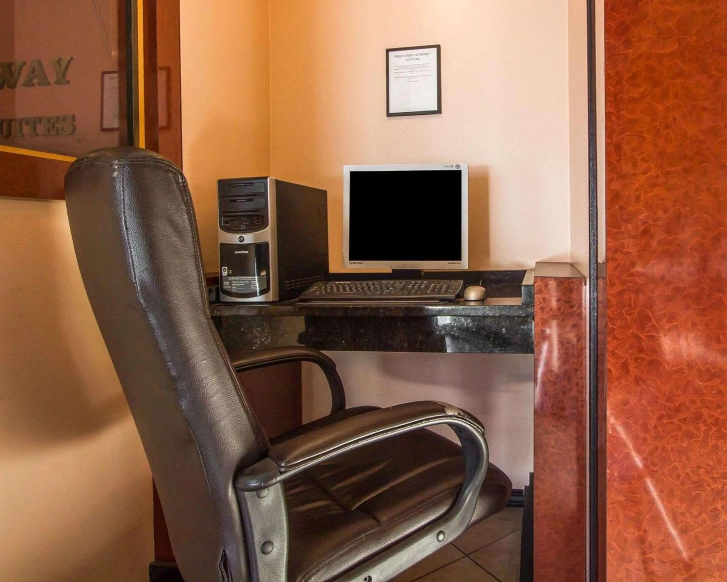 On site in Rodeway Inn & Suites Brunswick near Hwy 1