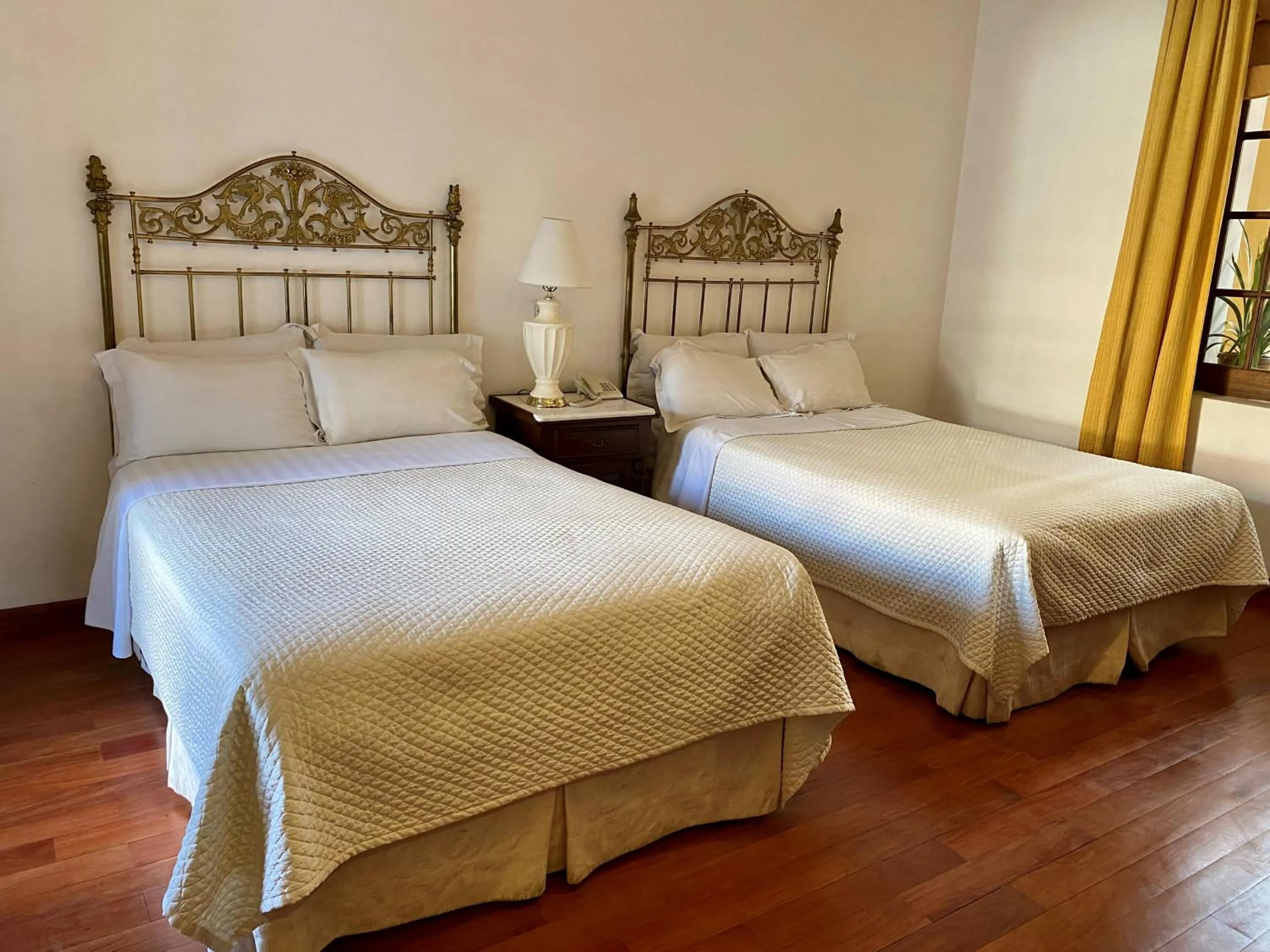 Bed in Parador Santa Maria La Real