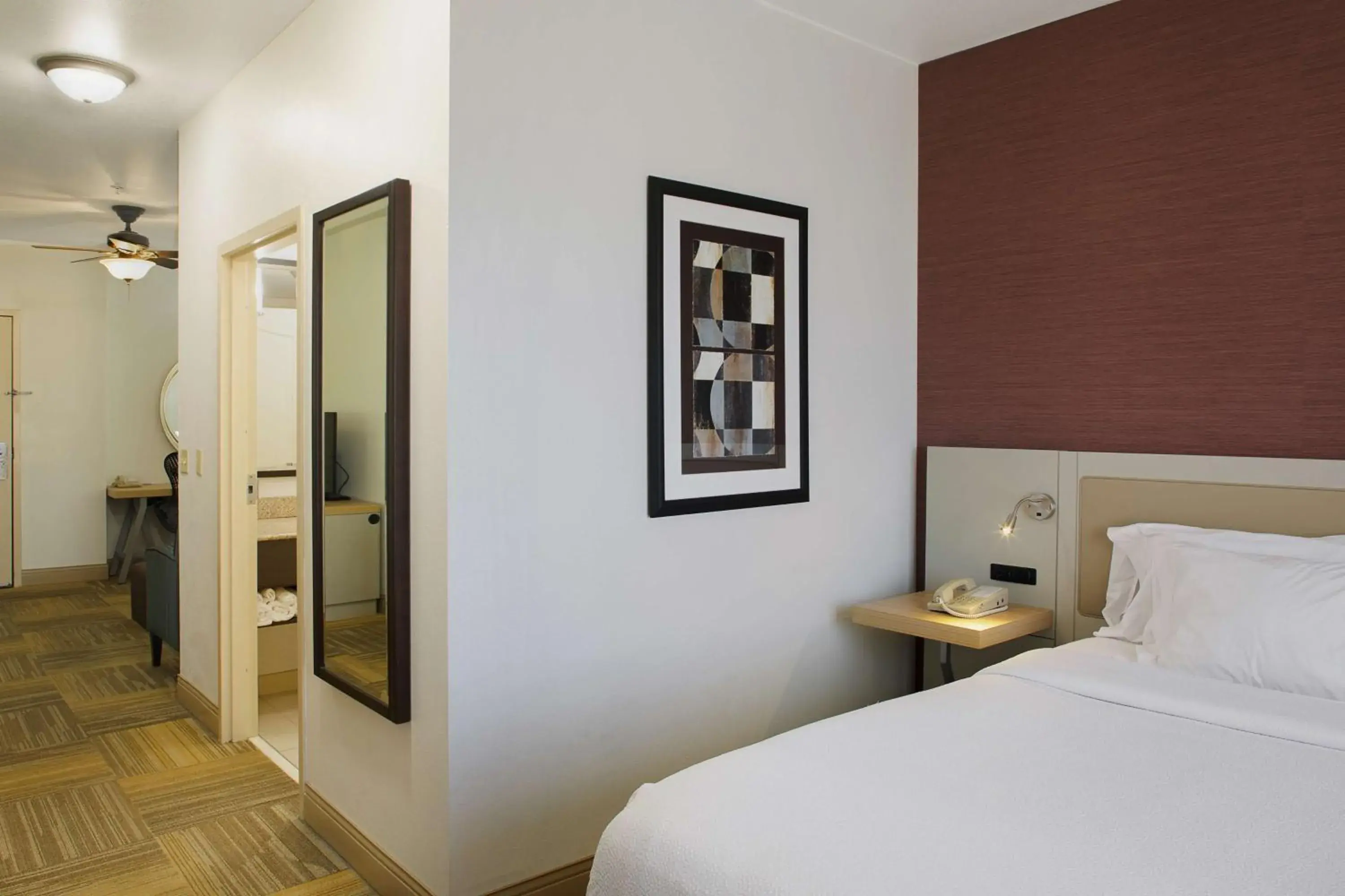 One-Bedroom King Suite in Hilton Garden Inn Jonesboro One-Bedroom King Suite in Hilton Garden Inn Jonesboro