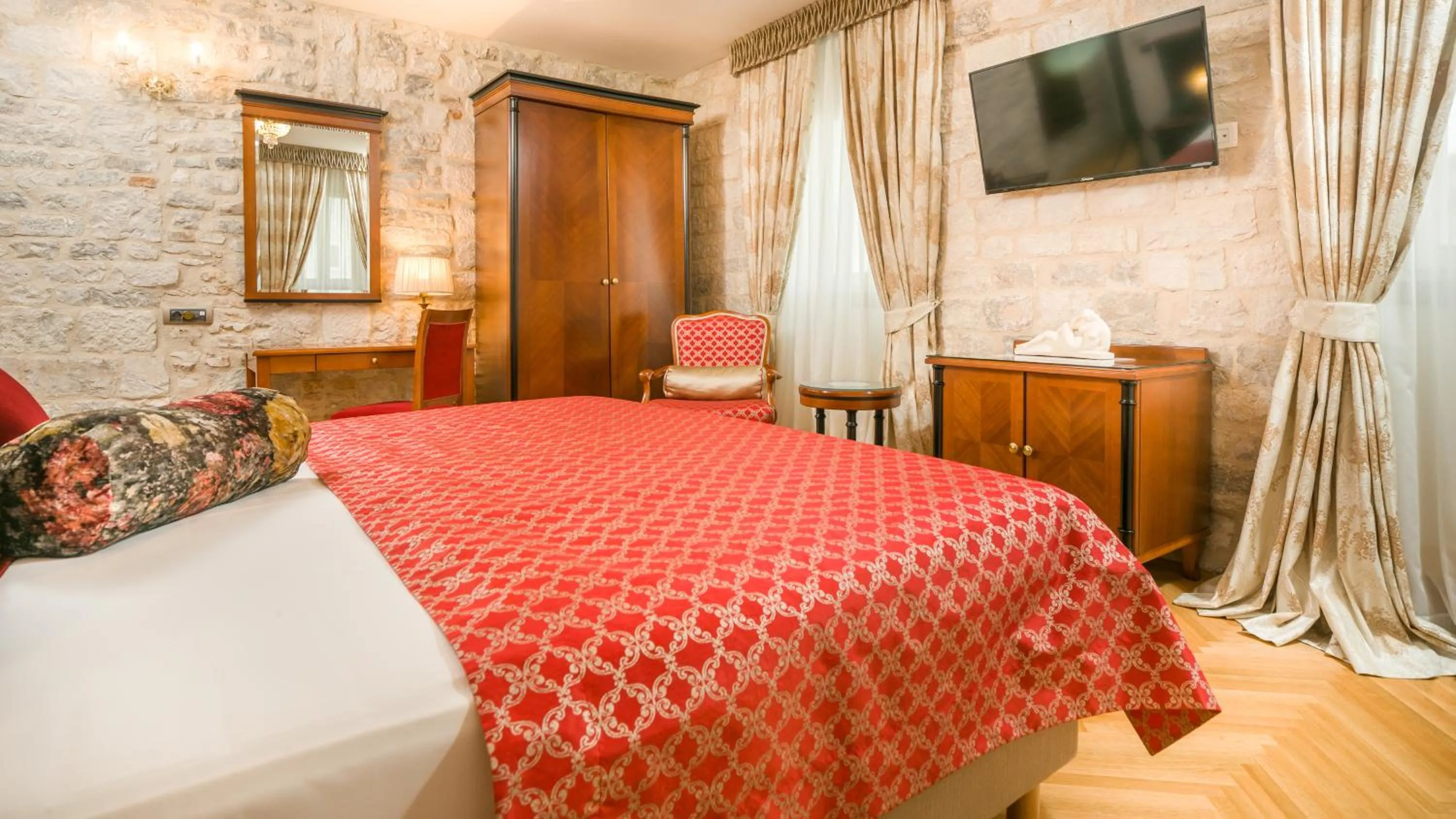 Bedroom, Bed in Judita Palace Heritage Hotel