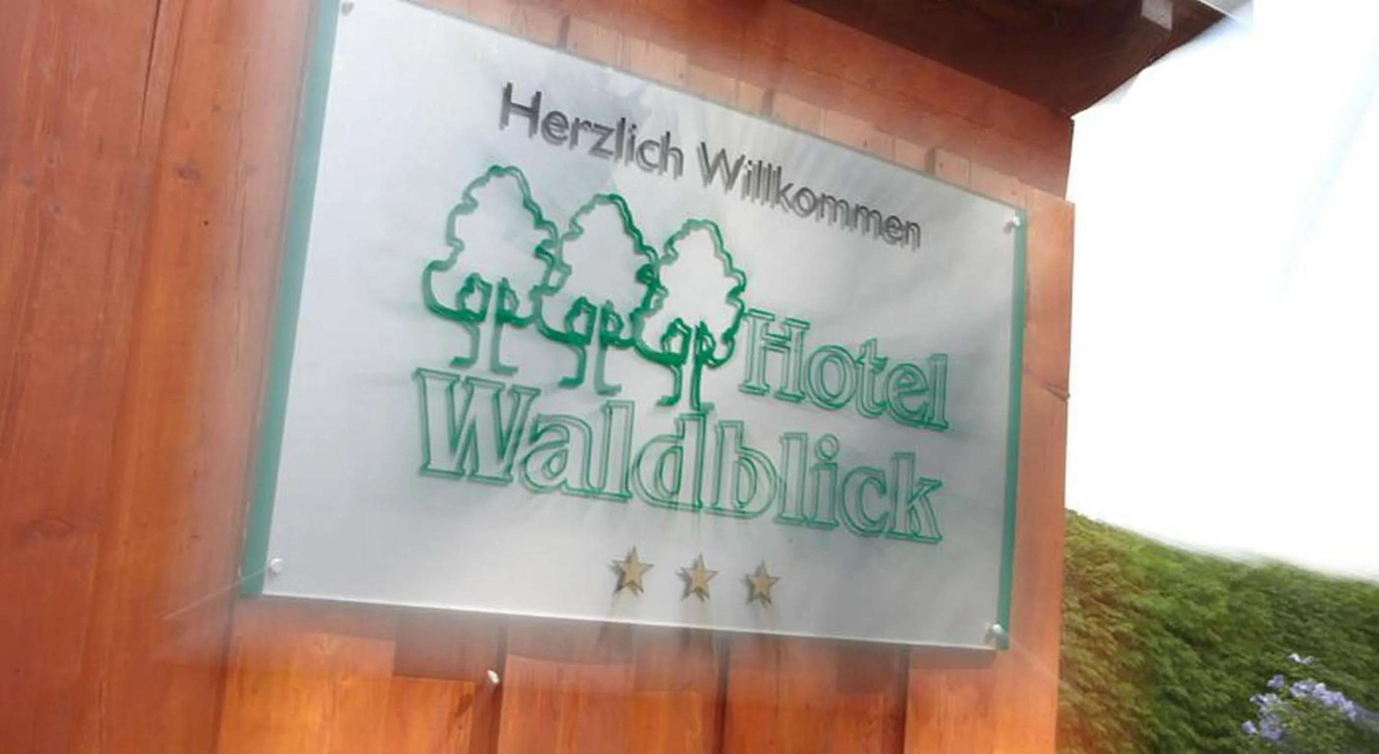 Property logo or sign in Hotel Waldblick Deppe
