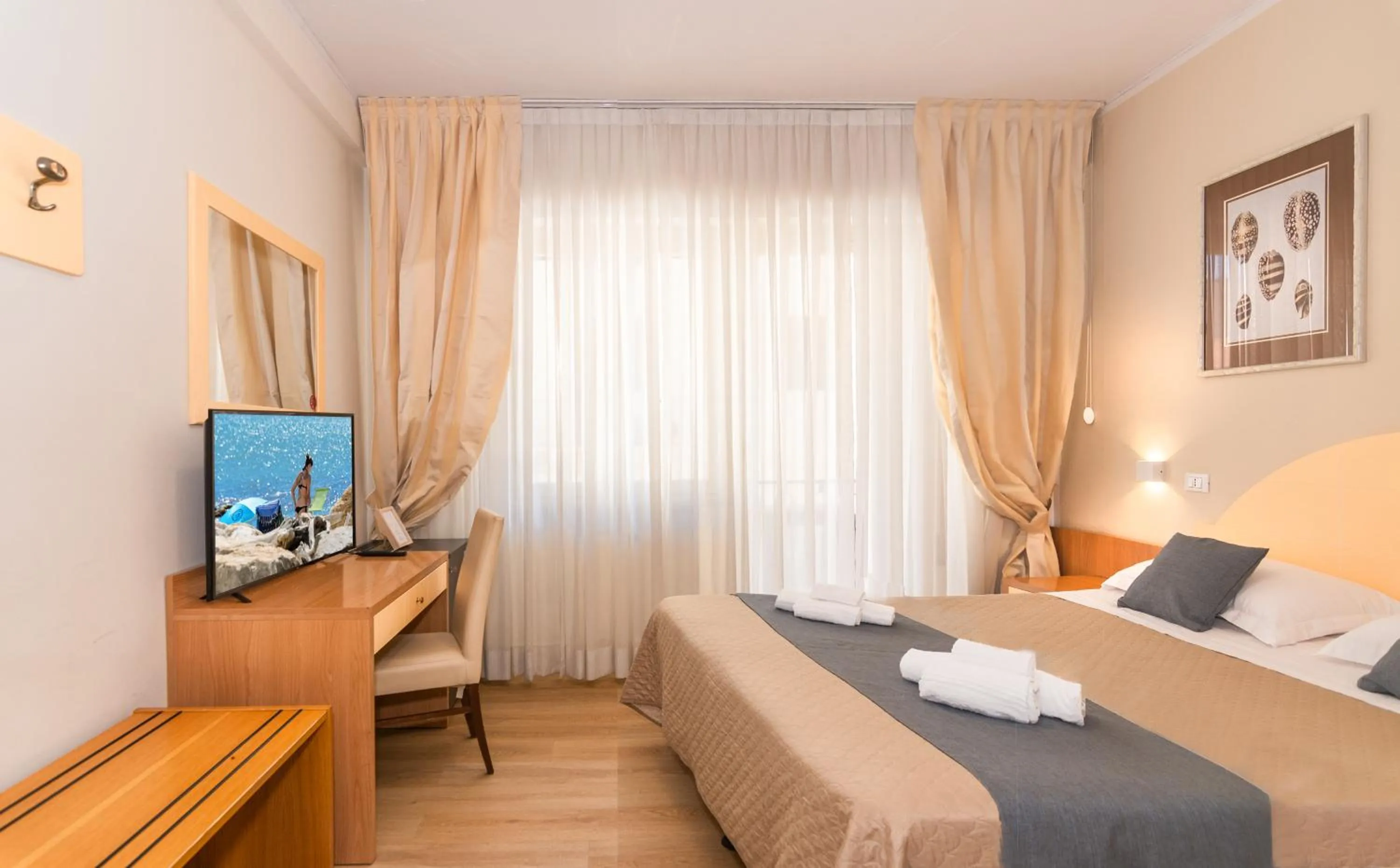 Bedroom, Bed in Hotel Stella D'Italia