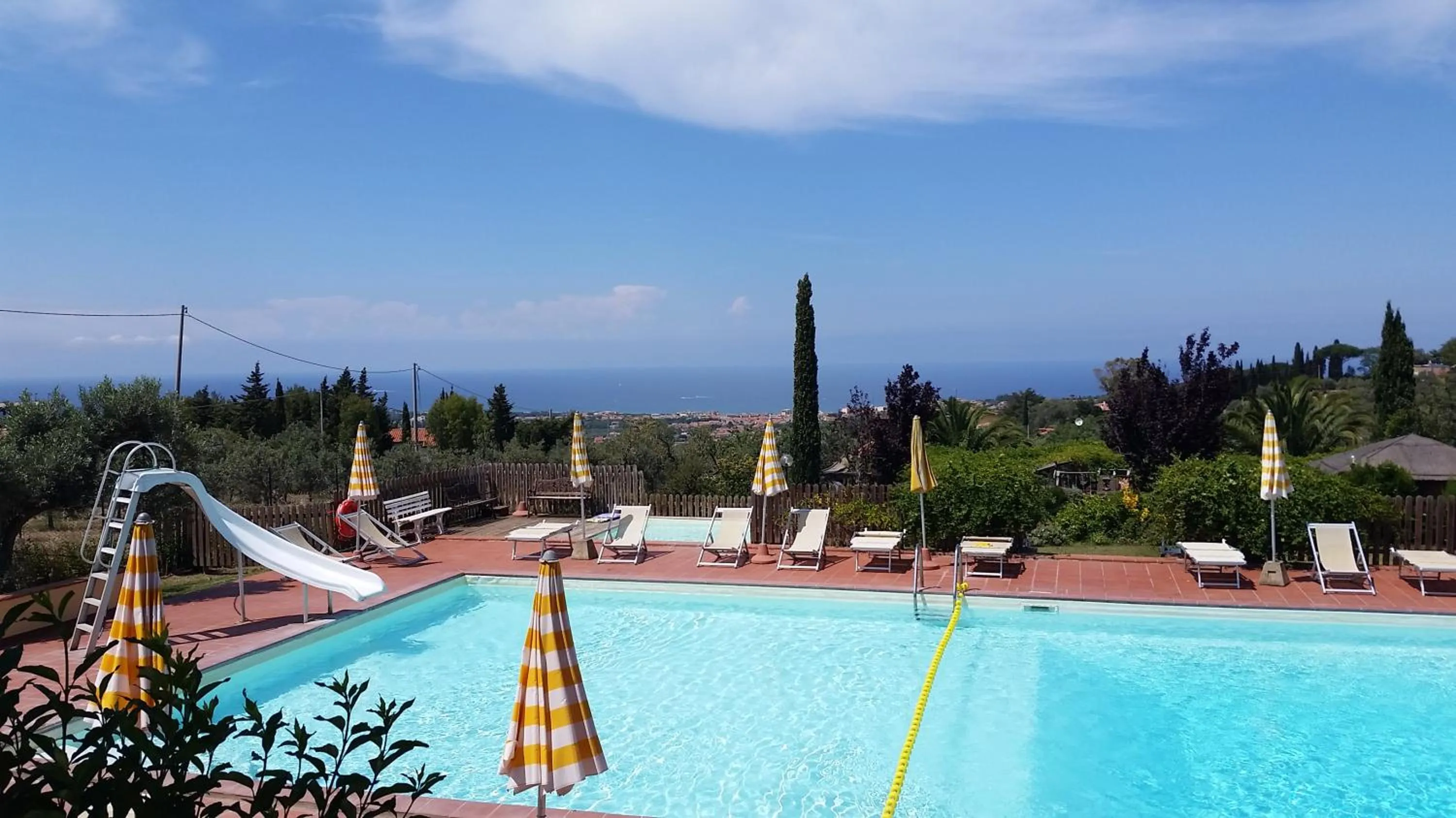 Swimming pool in RTA Costa Etrusca