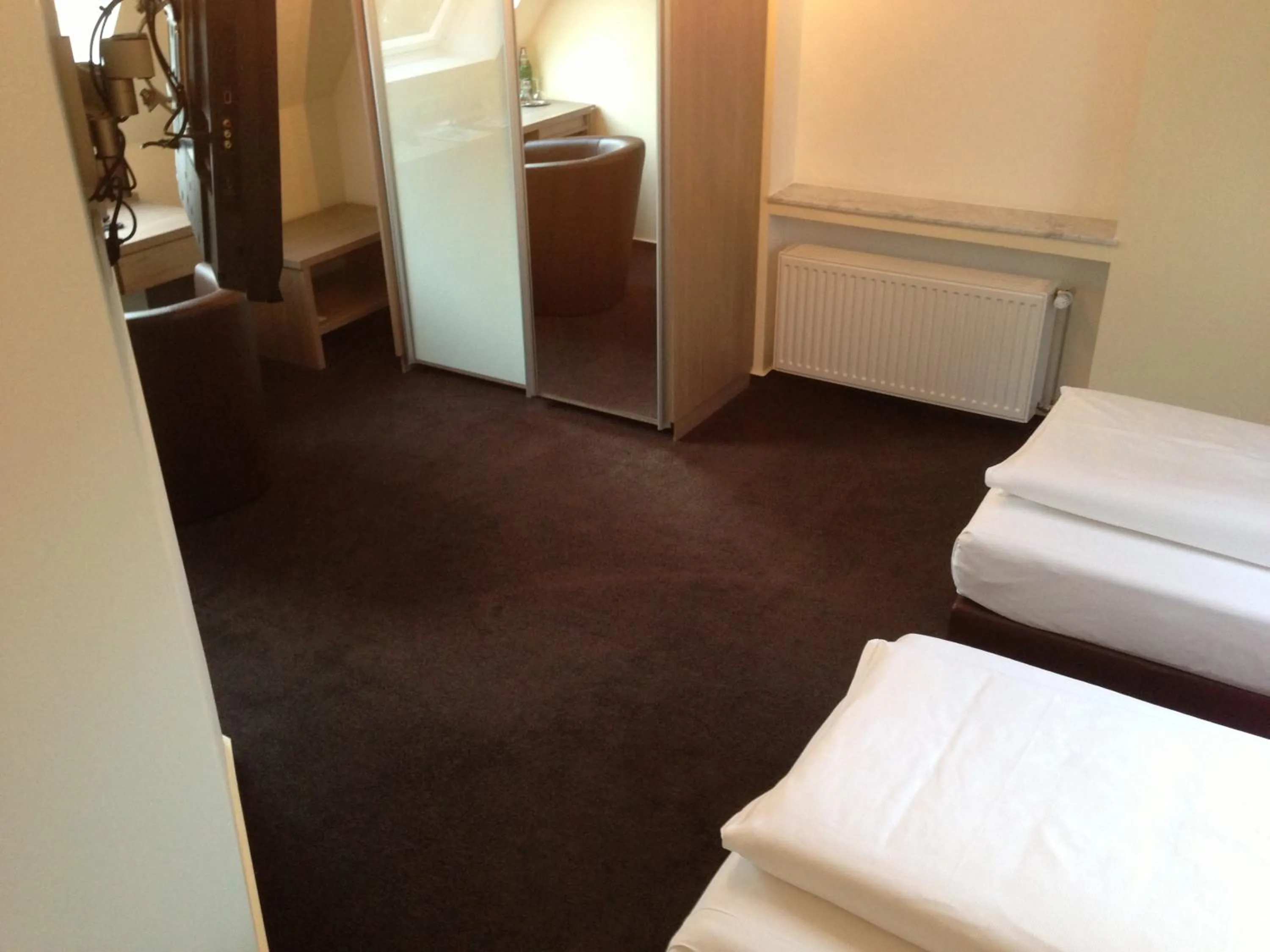 Photo of the whole room, Bed in Hotel Destination 21