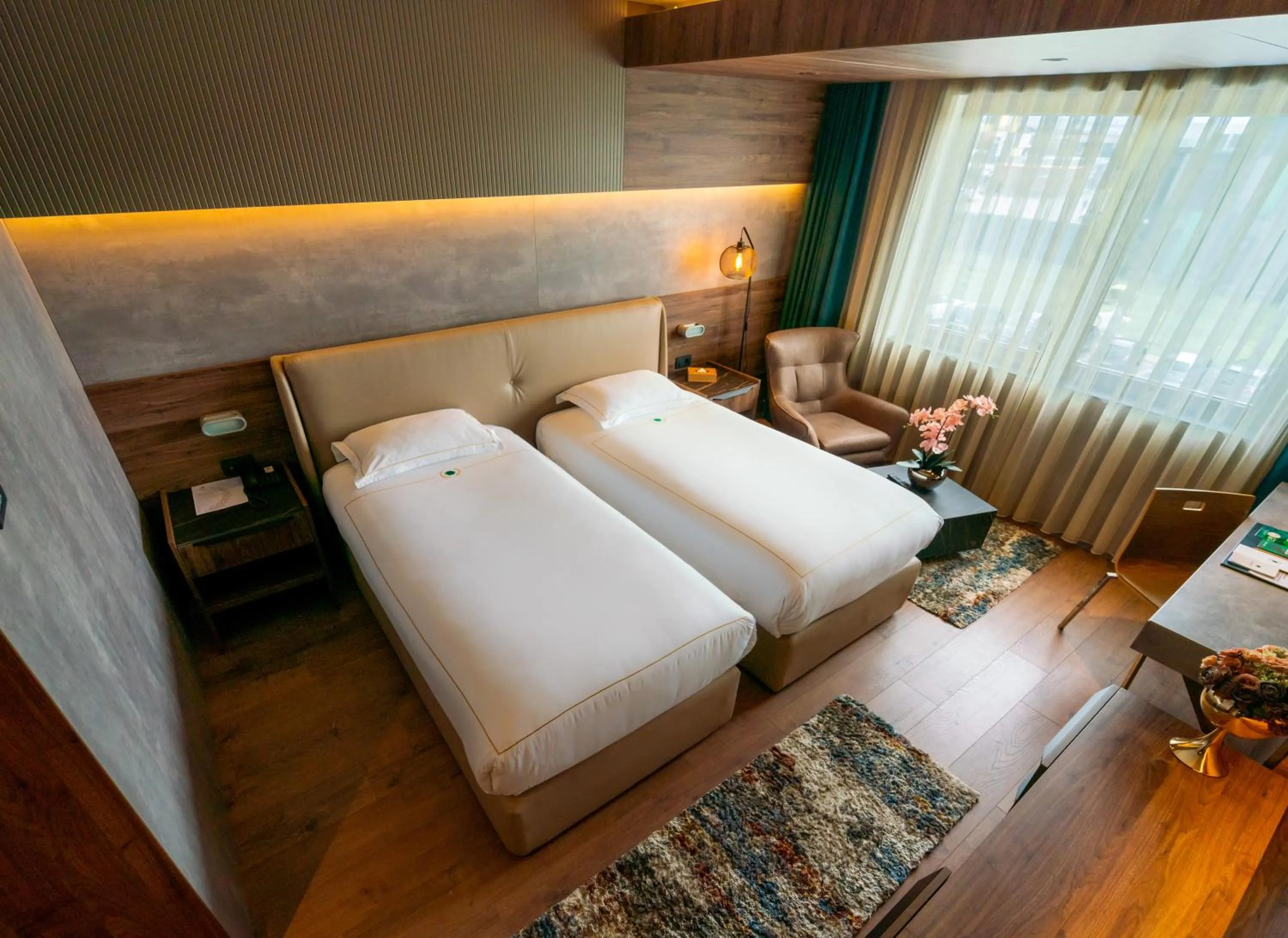 Bed in Emerald Hotel