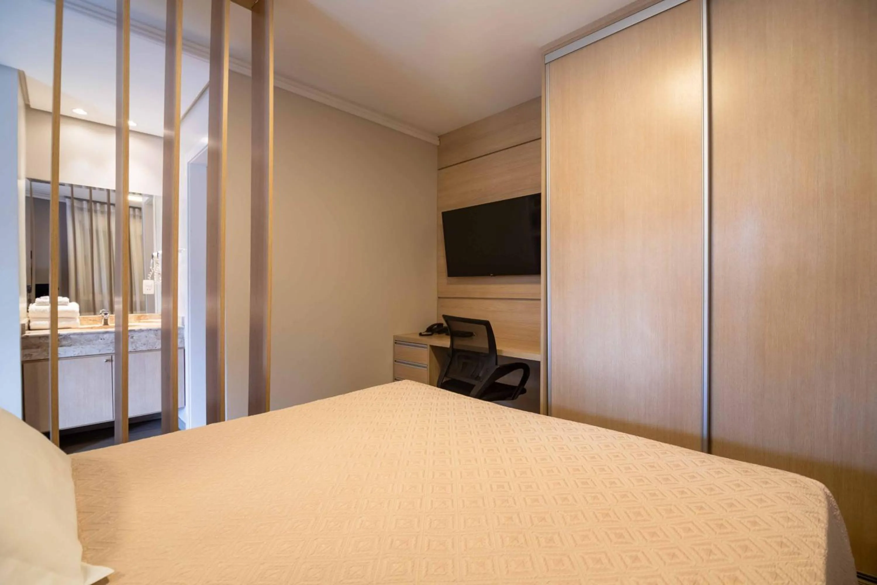 Bed in Bela Vista Hotel & Flat