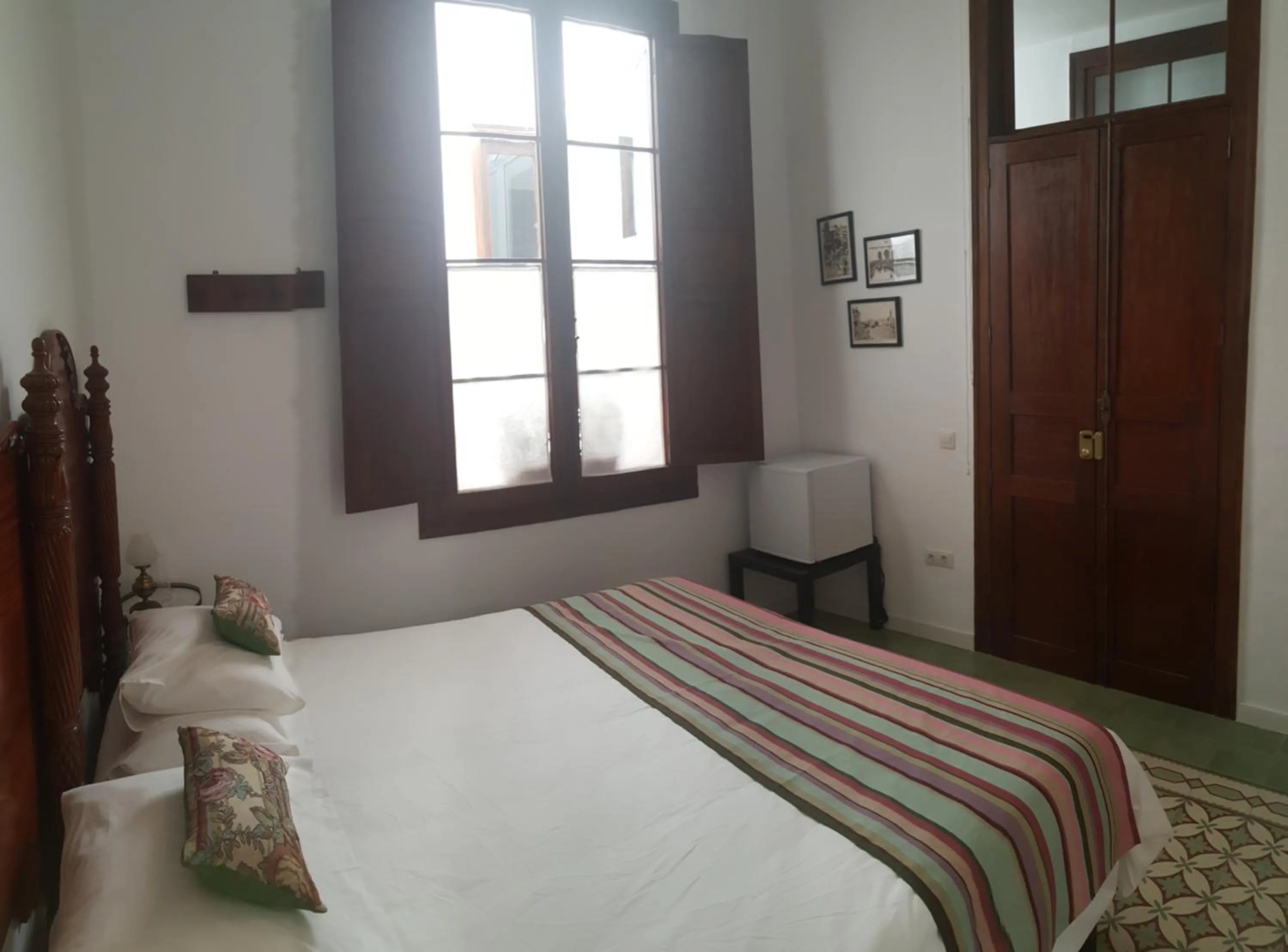 Photo of the whole room, Bed in Los Canaritos