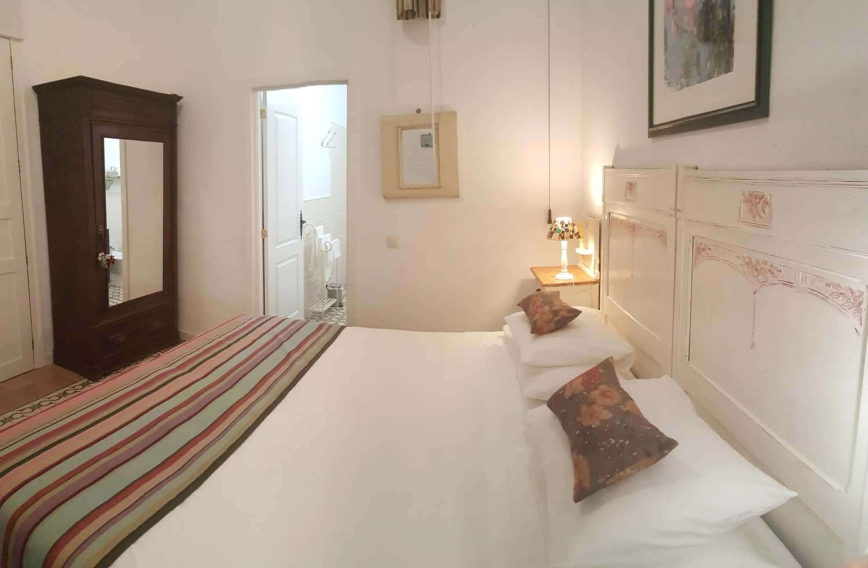 Photo of the whole room, Bed in Los Canaritos