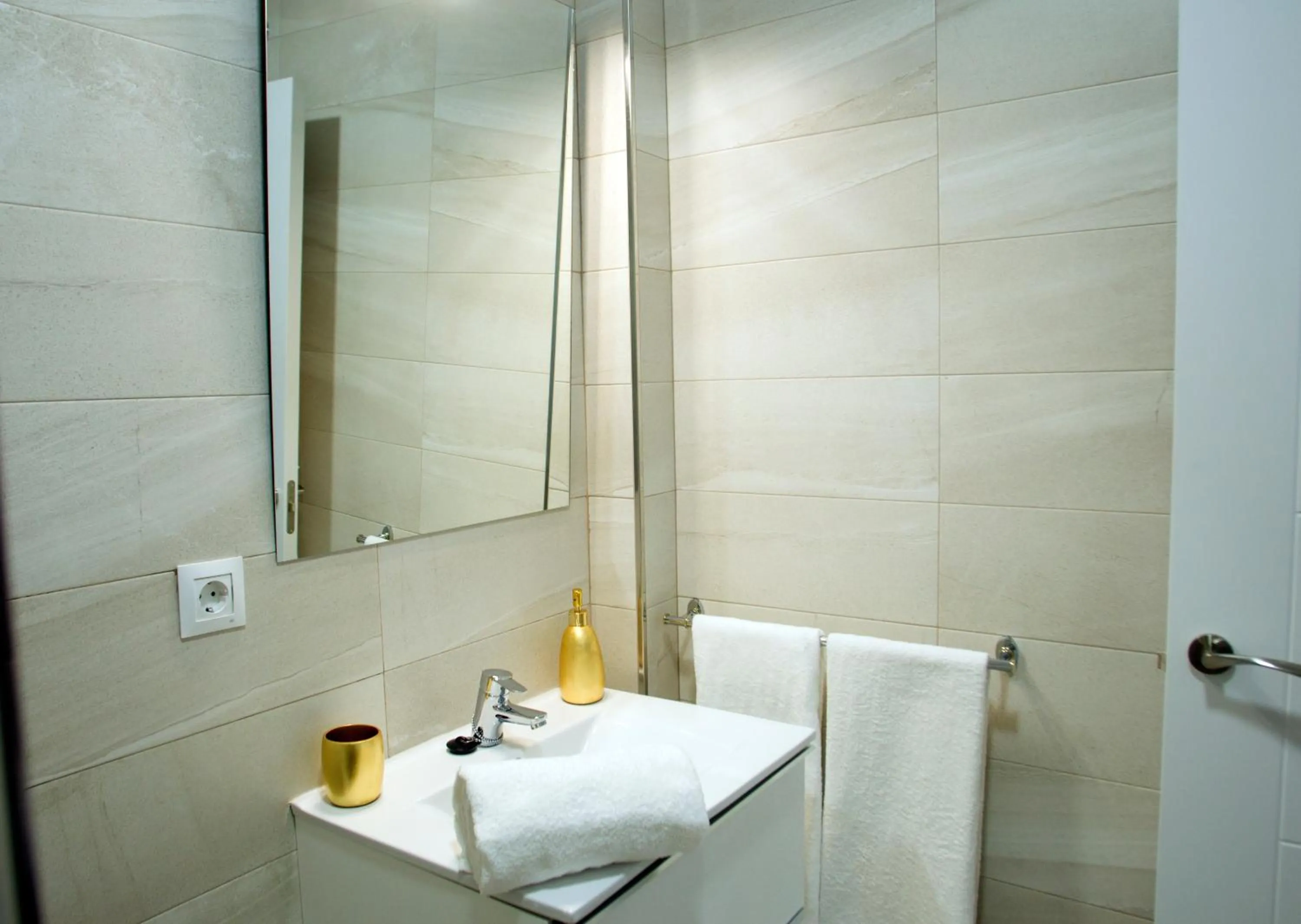 Bathroom in Panther Home Luxury Dreams Sevilla