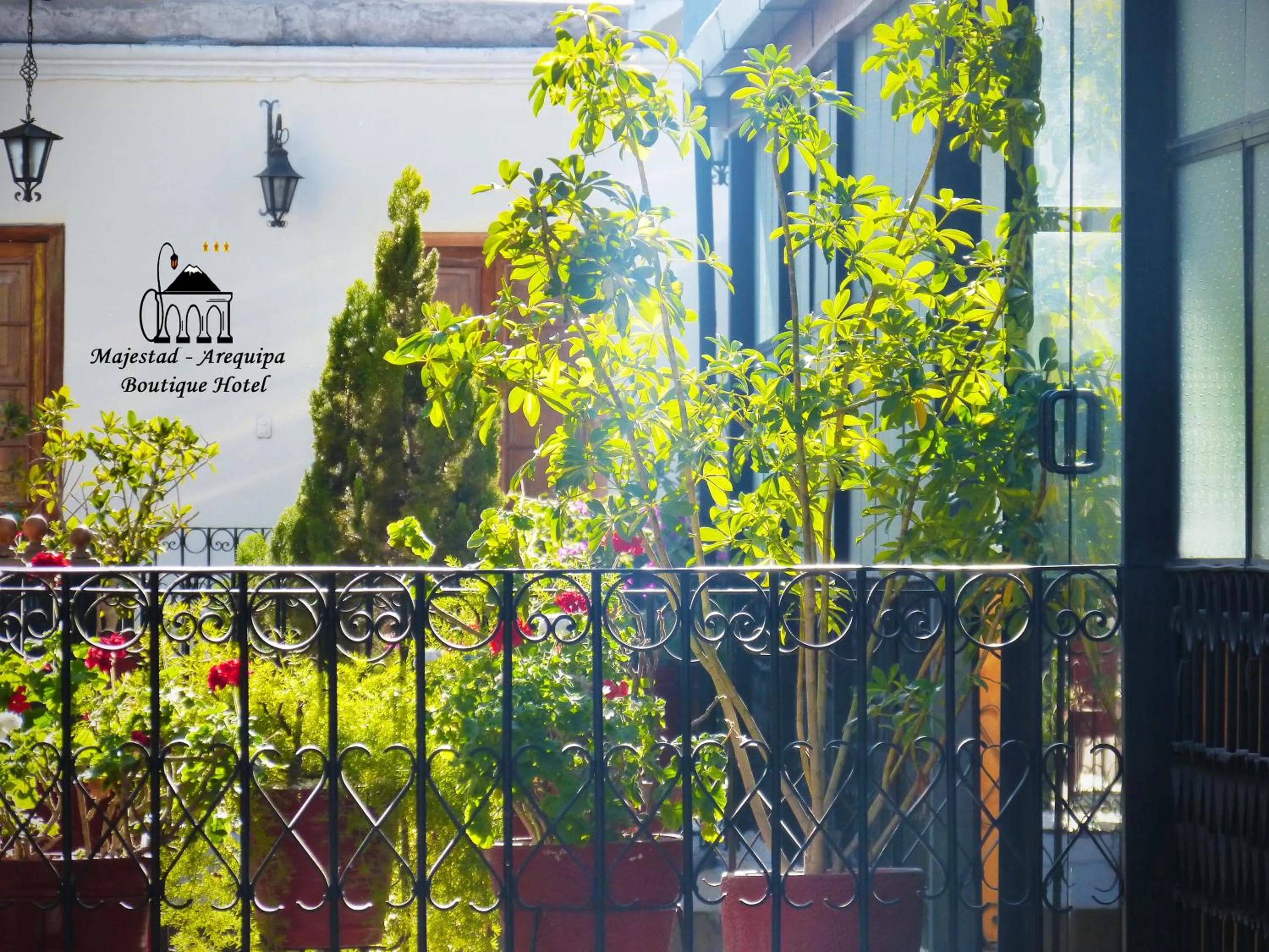 Day in Majestad Hotel Boutique