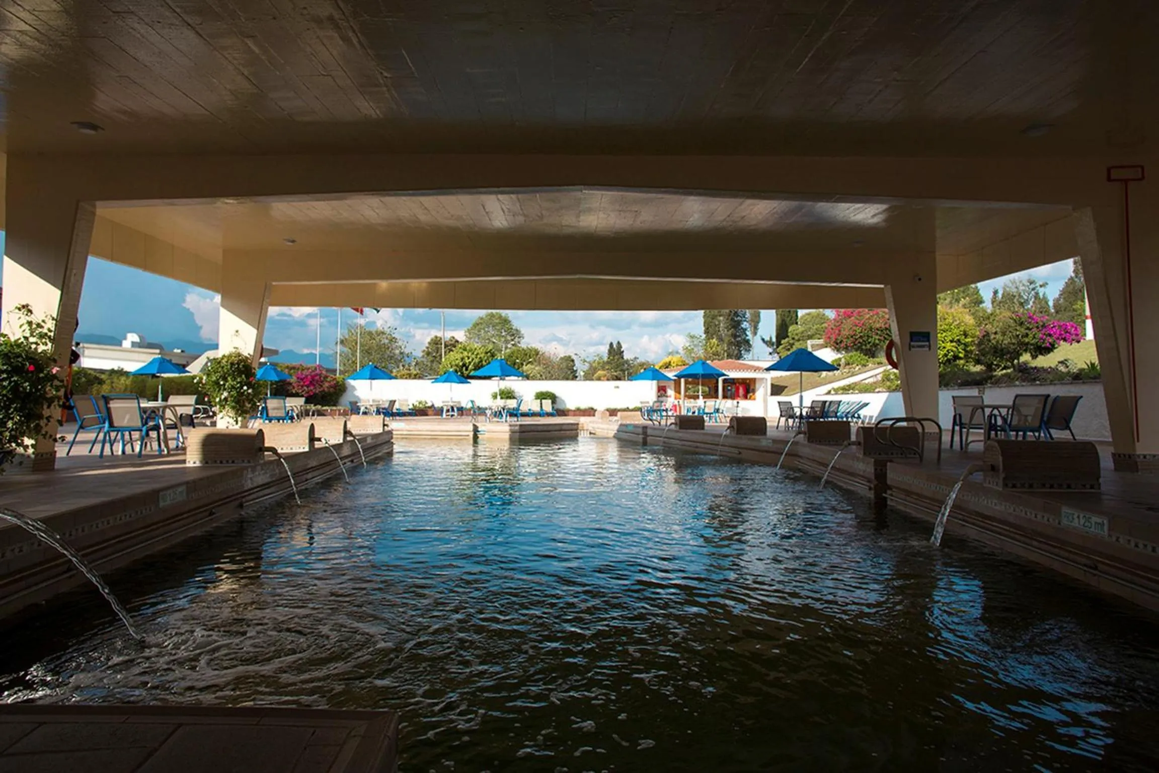 Hot Spring Bath in D'Acosta Hotel Sochagota