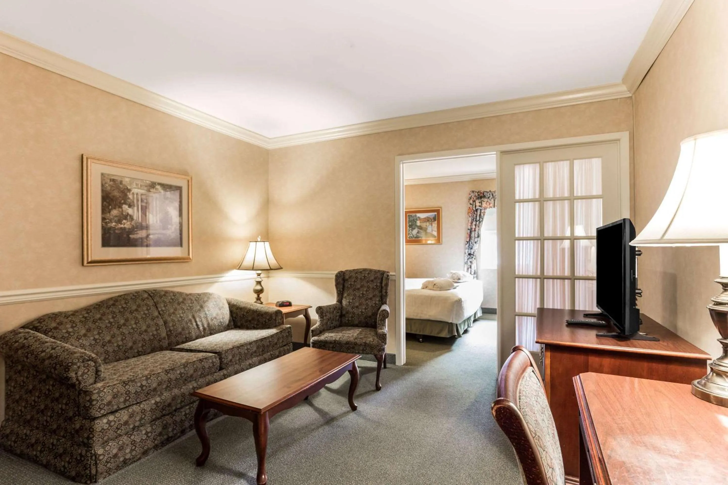 Photo of the whole room in Traditions Hotel & Spa Johnson City - Binghamton, an Ascend Collection Hotel