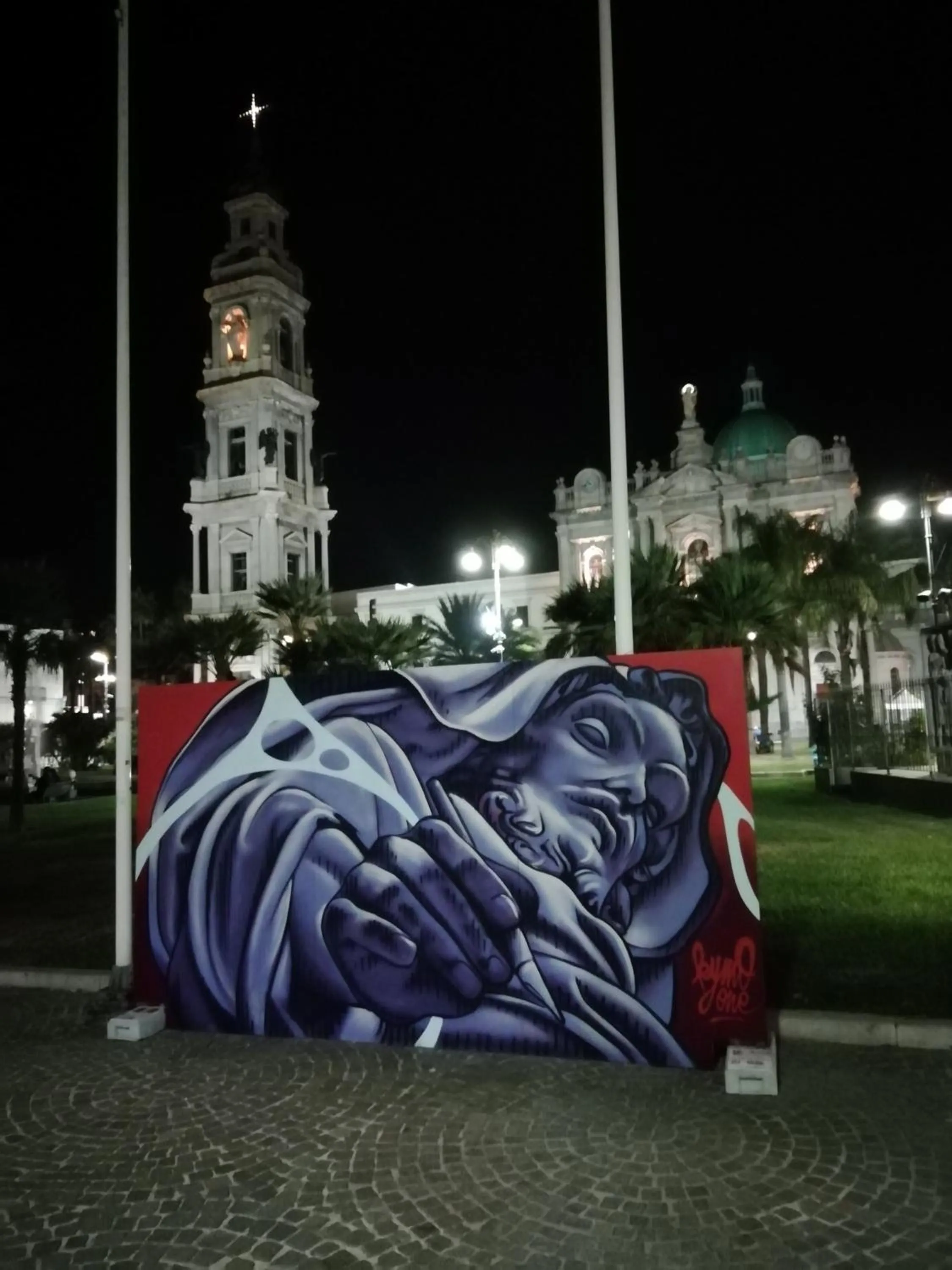 Nearby landmark in Le Tre Gemme