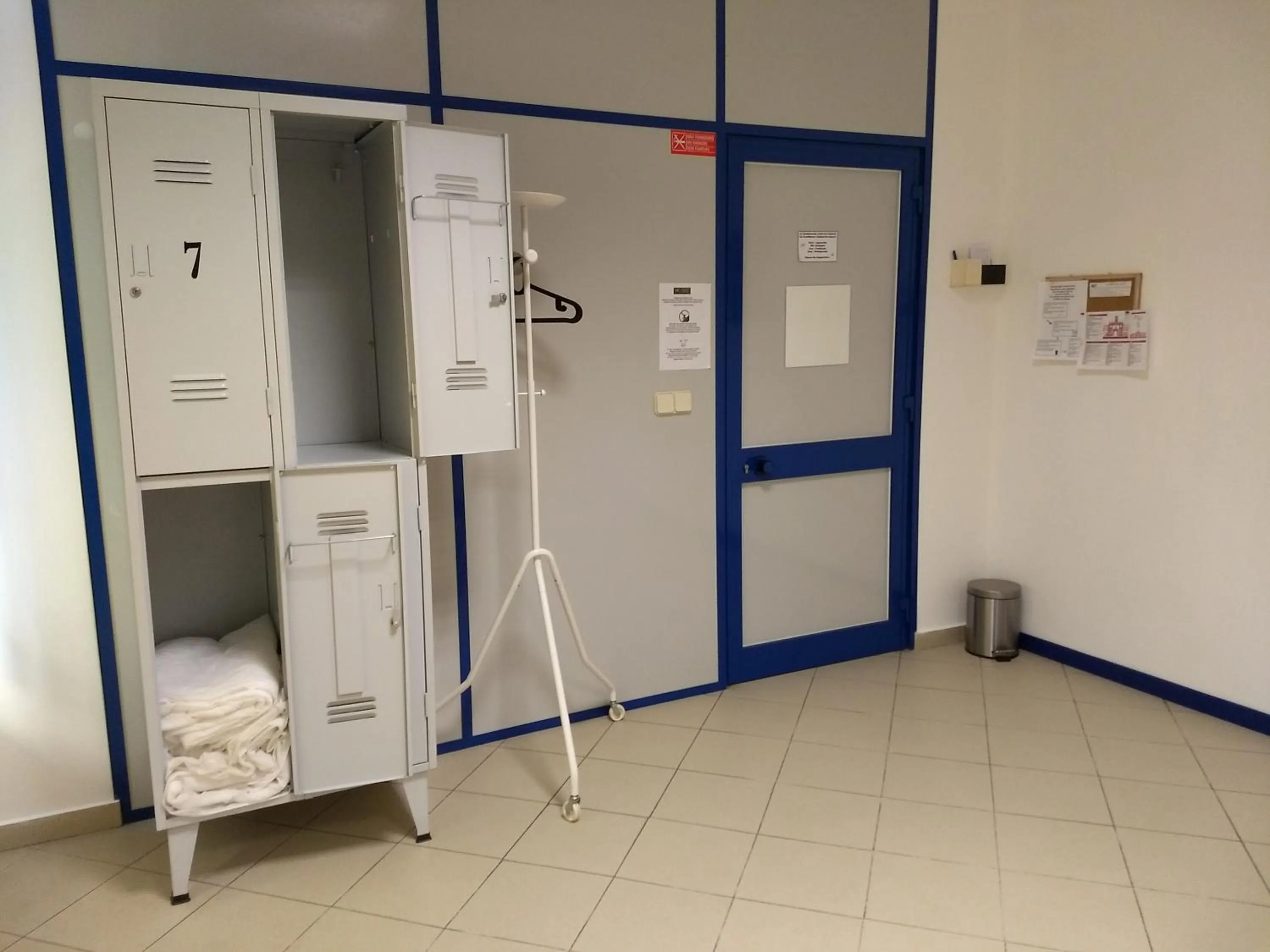 Large Double Room in Melaya Budget Hostel