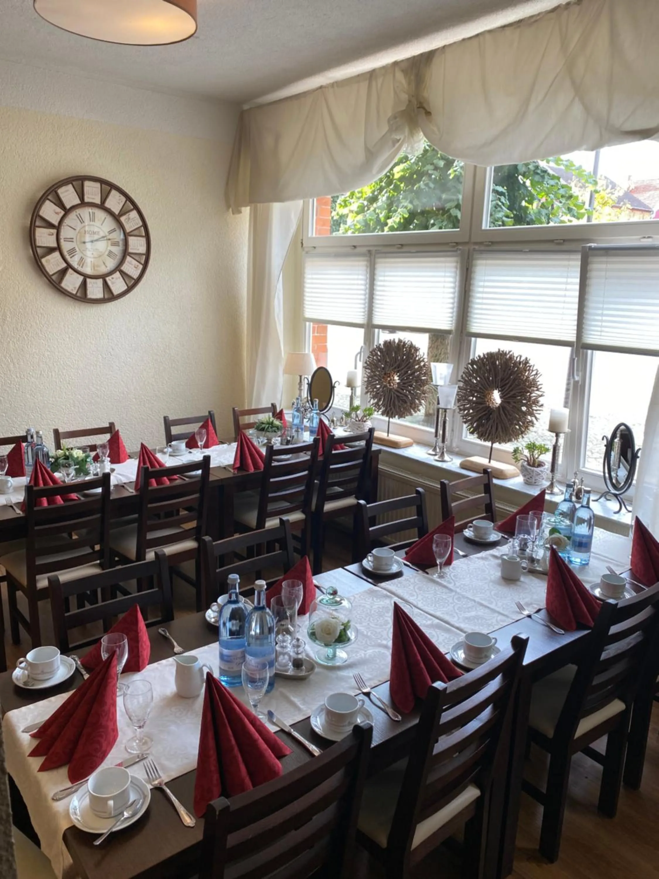 Restaurant/places to eat in Zur Eldenburg