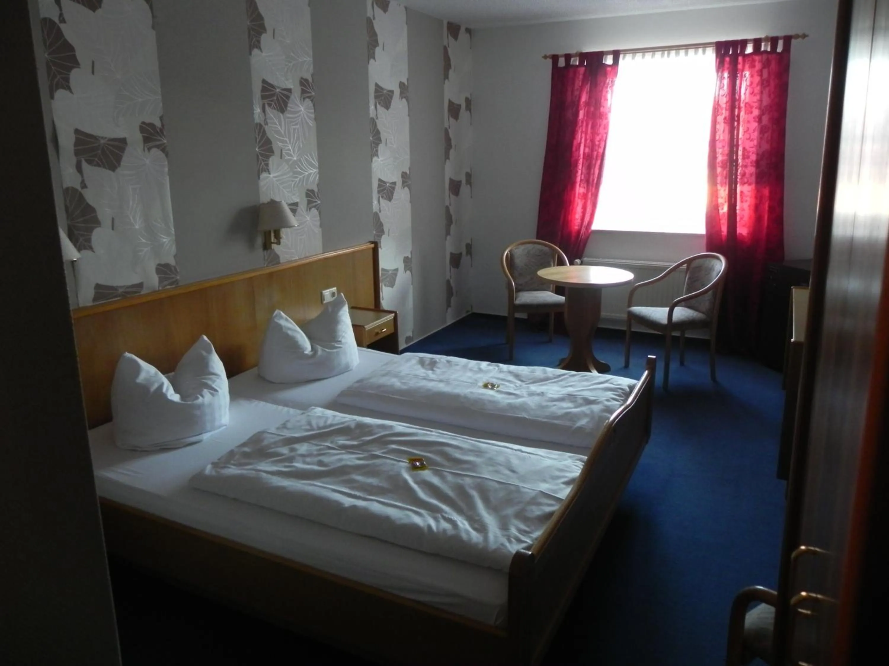 Photo of the whole room, Bed in Zur Eldenburg