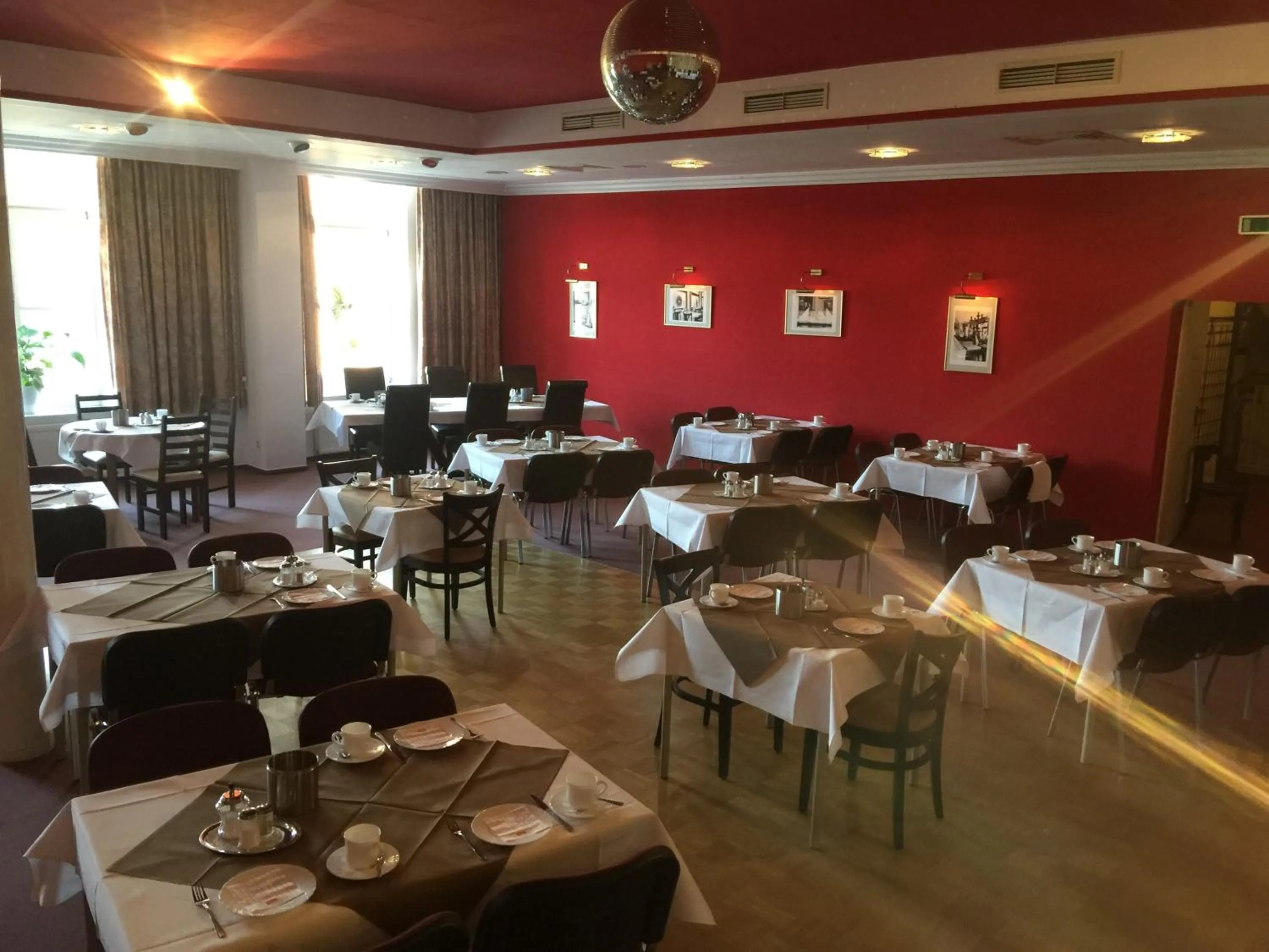 Breakfast in Zur Eldenburg