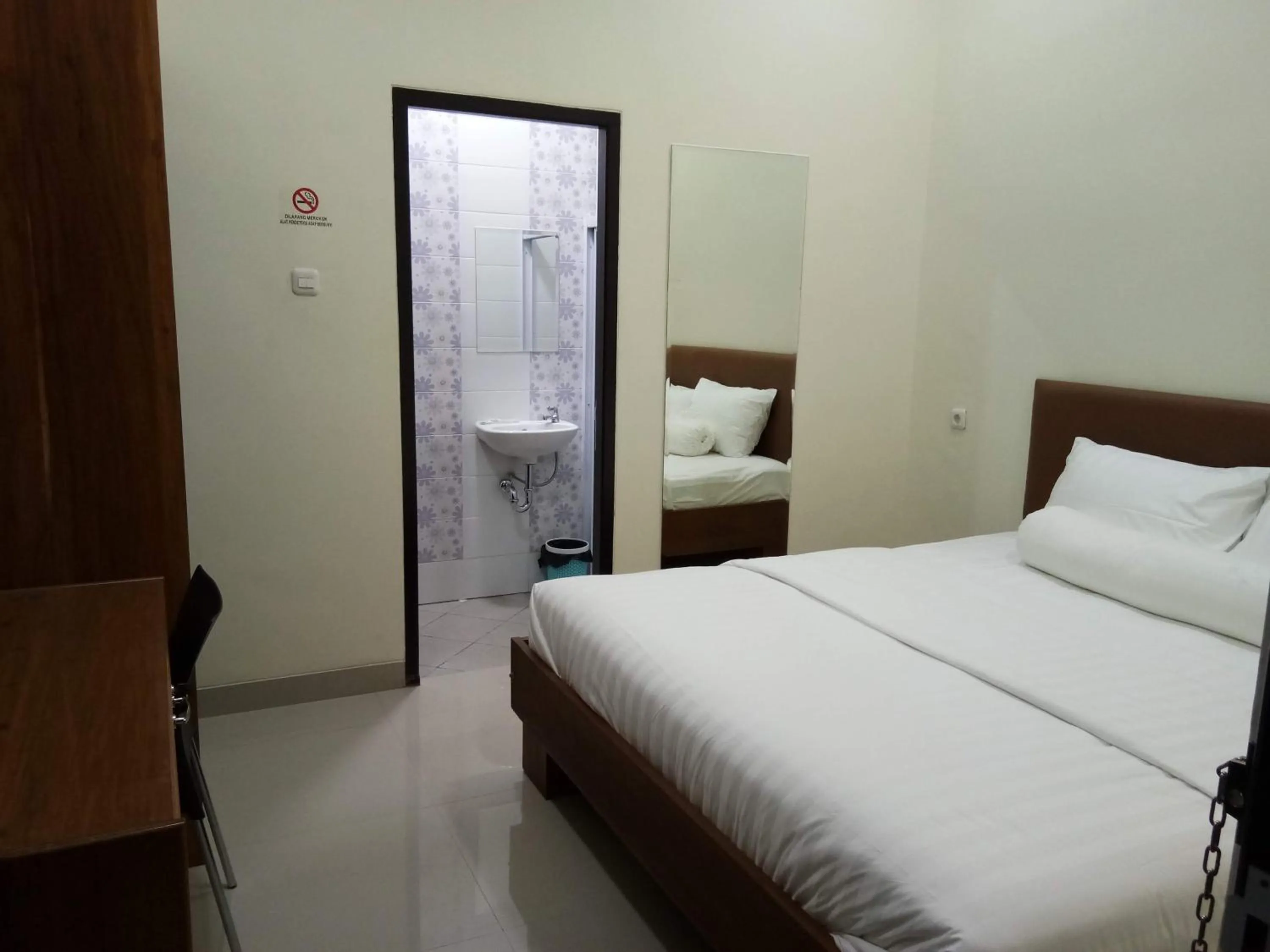 Bedroom, Bed in Clean & Comfort Homestay