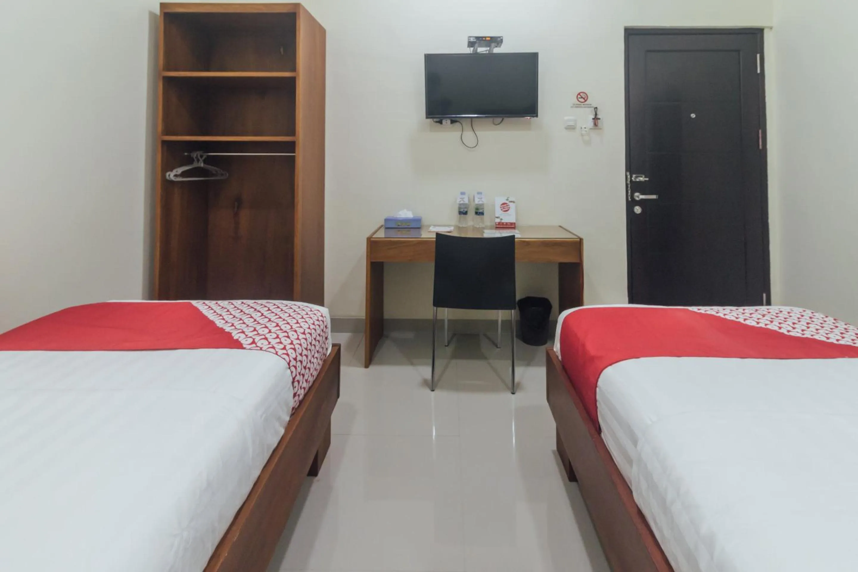Bedroom, Bed in Clean & Comfort Homestay