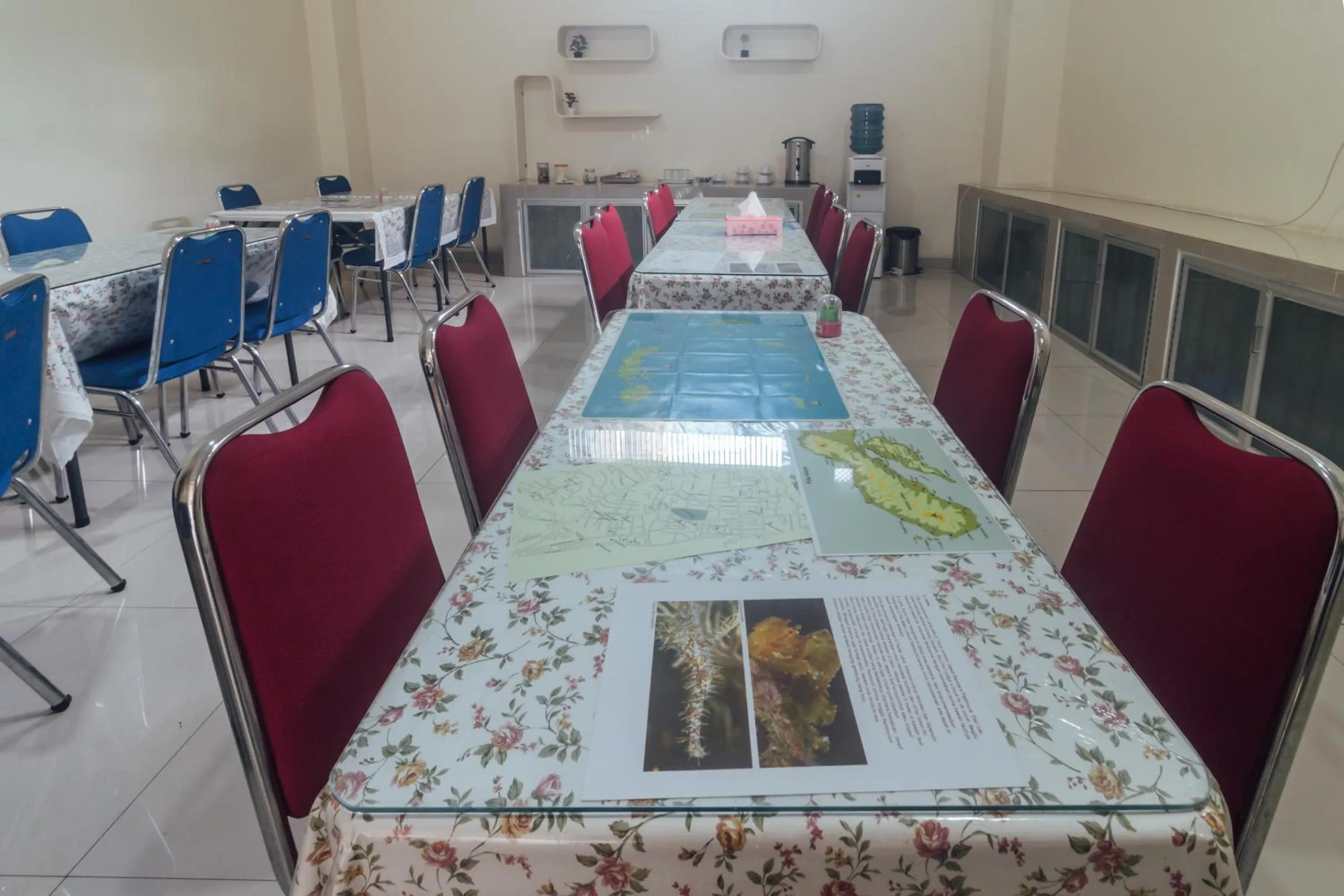 Restaurant/places to eat in Clean & Comfort Homestay